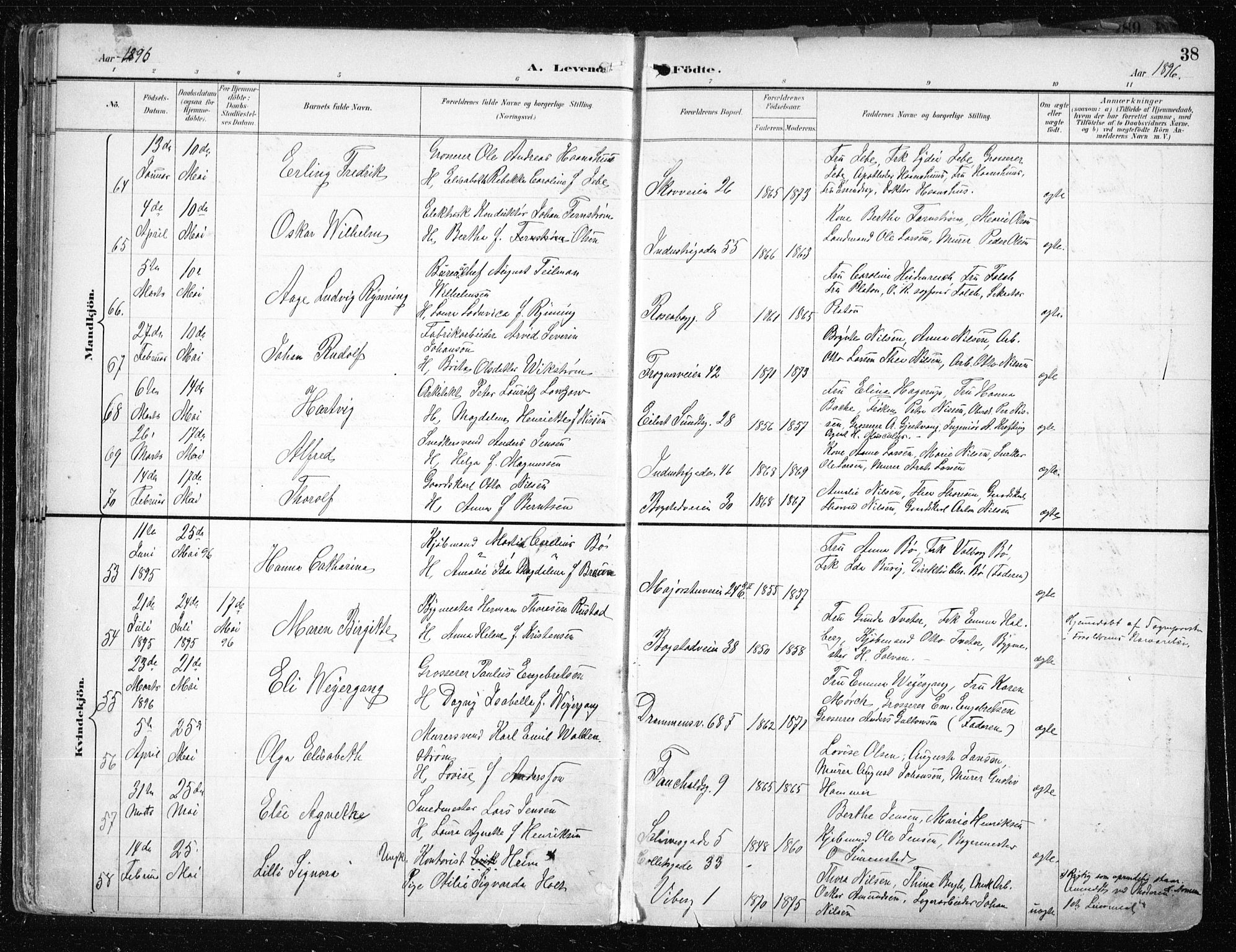 Uranienborg prestekontor Kirkebøker, AV/SAO-A-10877/F/Fa/L0005: Ministerialbok nr. I 5, 1895-1907, s. 38