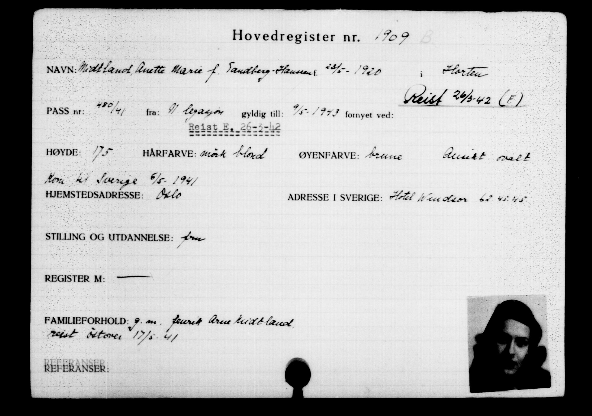 Utenriksstasjonene, Legasjonen i Stockholm, Flyktningkontoret, AV/RA-S-6753/V/Va/L0002: Kjesäterkartoteket, flyktninger med registreringsnr. 1001-2000, 1940-1945, s. 1296