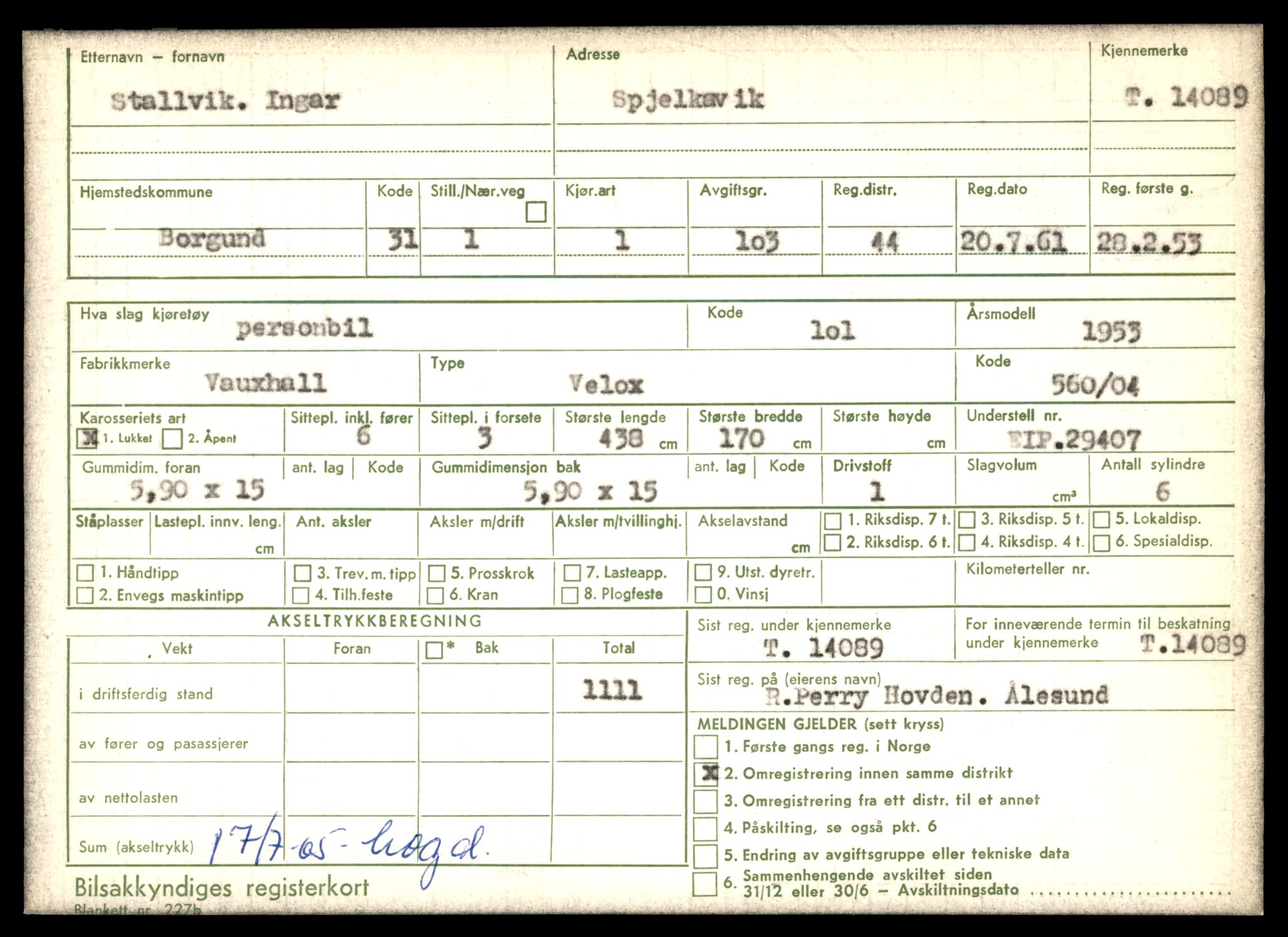 Møre og Romsdal vegkontor - Ålesund trafikkstasjon, AV/SAT-A-4099/F/Fe/L0043: Registreringskort for kjøretøy T 14080 - T 14204, 1927-1998, s. 251