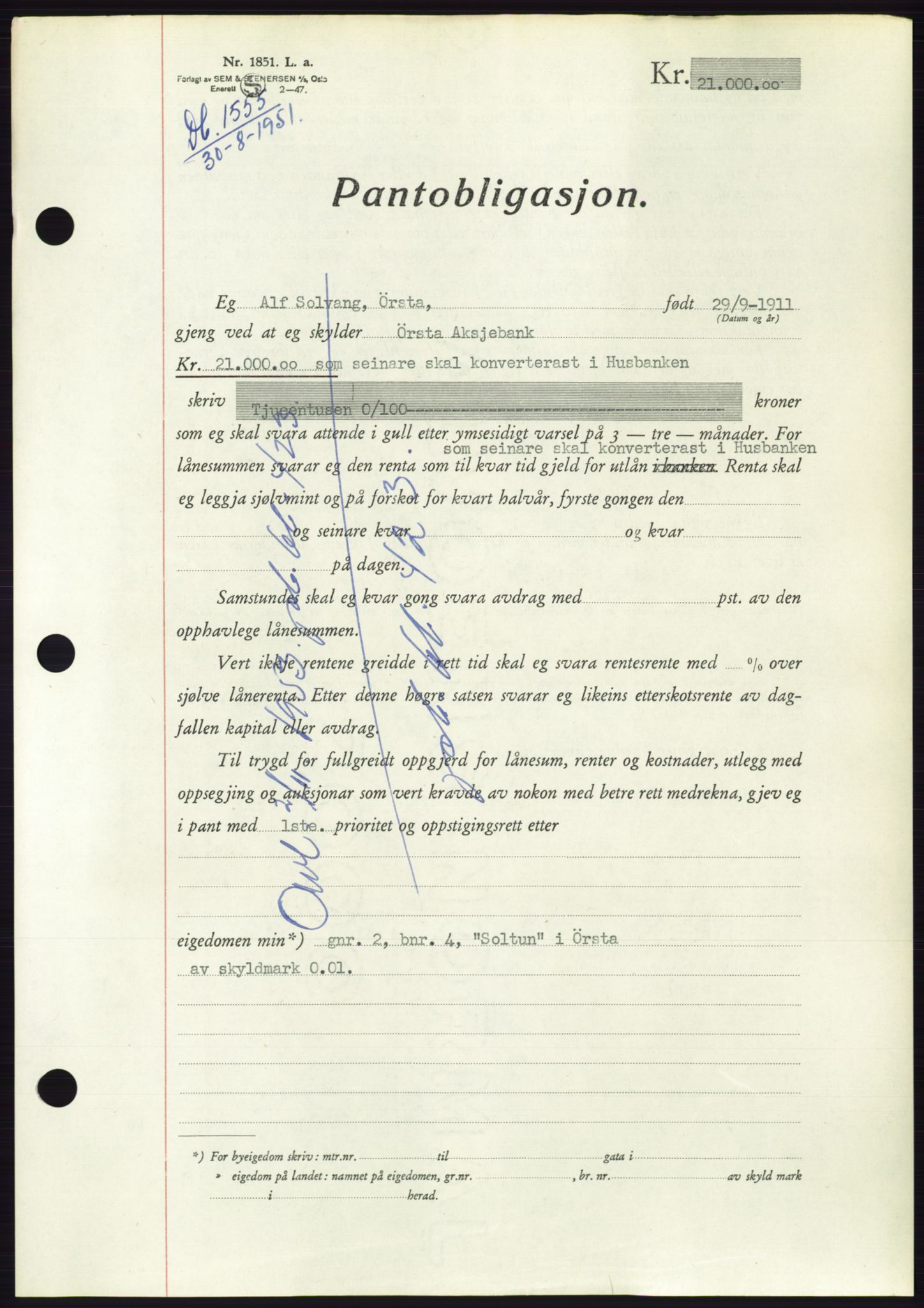 Søre Sunnmøre sorenskriveri, SAT/A-4122/1/2/2C/L0120: Pantebok nr. 8B, 1951-1951, Dagboknr: 1555/1951