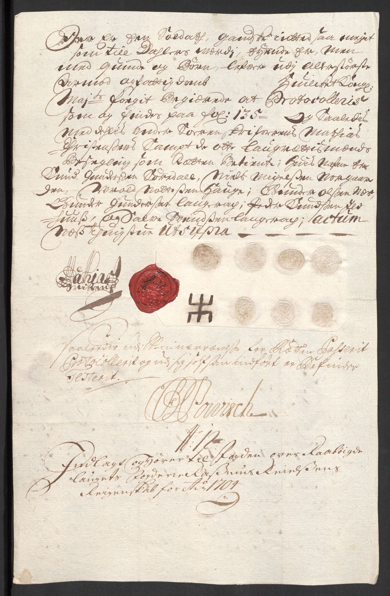 Rentekammeret inntil 1814, Reviderte regnskaper, Fogderegnskap, AV/RA-EA-4092/R40/L2447: Fogderegnskap Råbyggelag, 1703-1705, s. 276