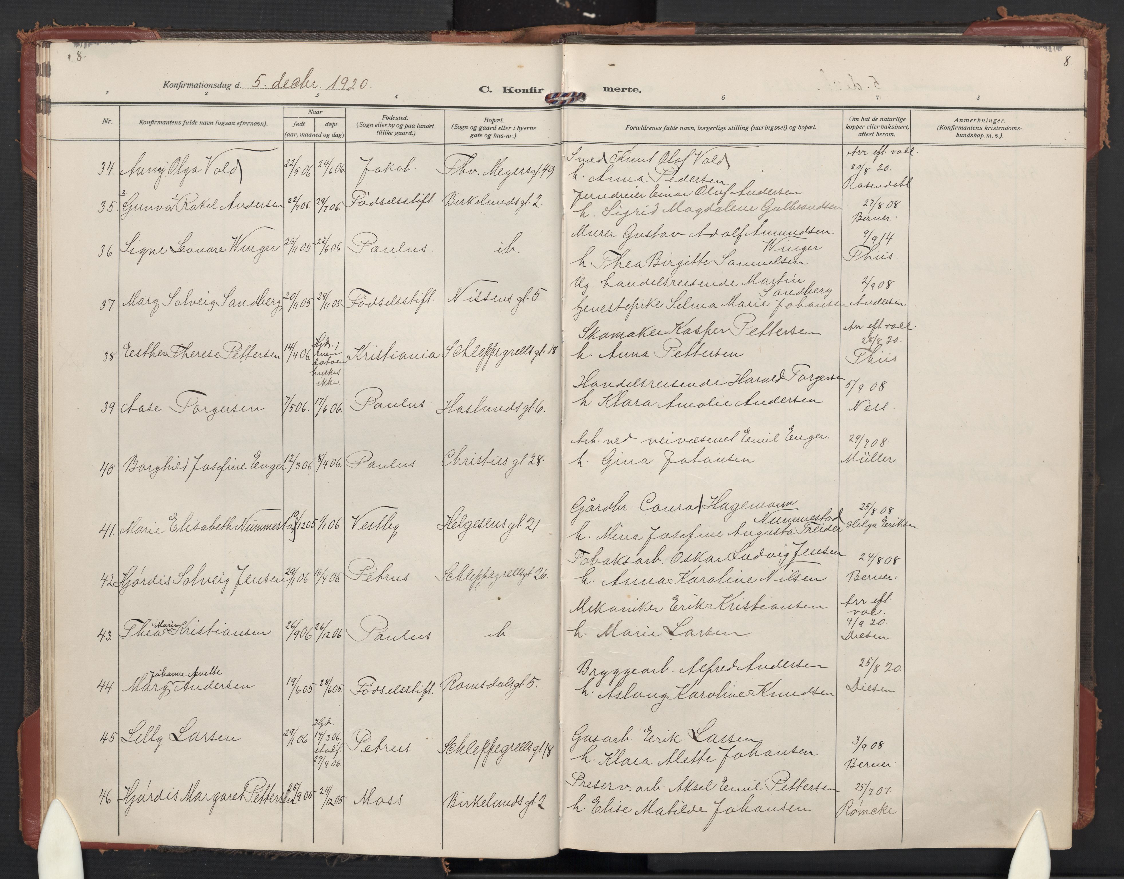 Paulus prestekontor Kirkebøker, AV/SAO-A-10871/F/Fa/L0026: Ministerialbok nr. 26, 1920-1932, s. 8