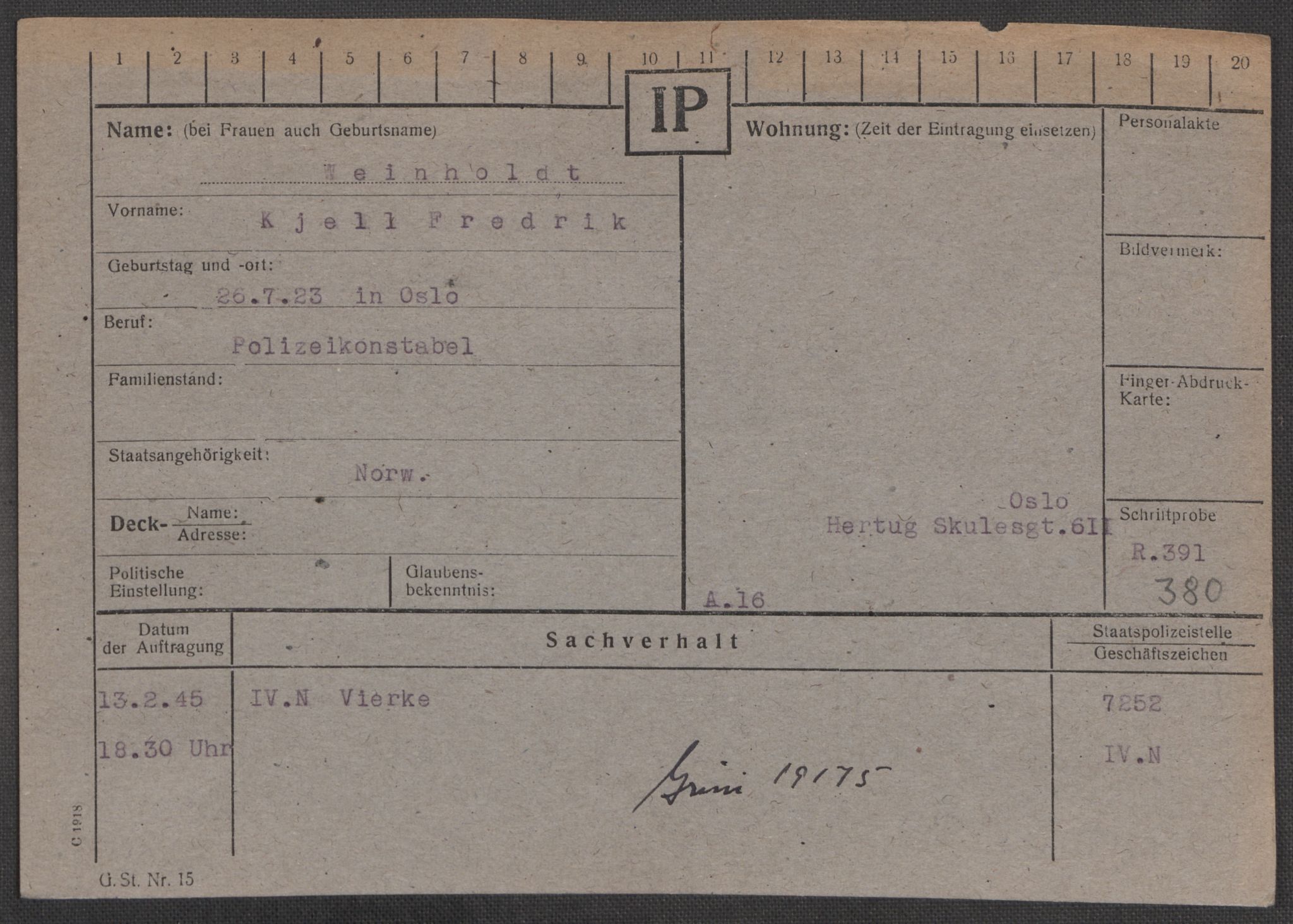 Befehlshaber der Sicherheitspolizei und des SD, AV/RA-RAFA-5969/E/Ea/Eaa/L0010: Register over norske fanger i Møllergata 19: Sø-Å, 1940-1945, s. 900