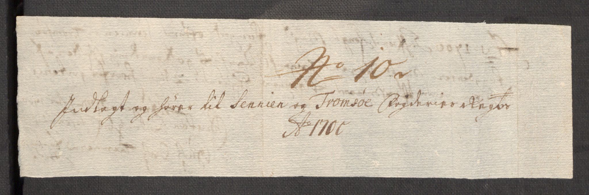 Rentekammeret inntil 1814, Reviderte regnskaper, Fogderegnskap, AV/RA-EA-4092/R68/L4755: Fogderegnskap Senja og Troms, 1700-1704, s. 77