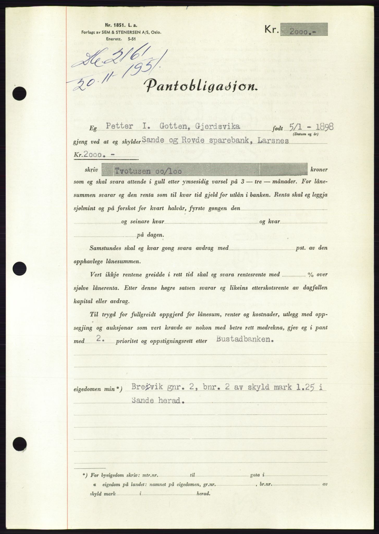 Søre Sunnmøre sorenskriveri, SAT/A-4122/1/2/2C/L0120: Pantebok nr. 8B, 1951-1951, Dagboknr: 2161/1951