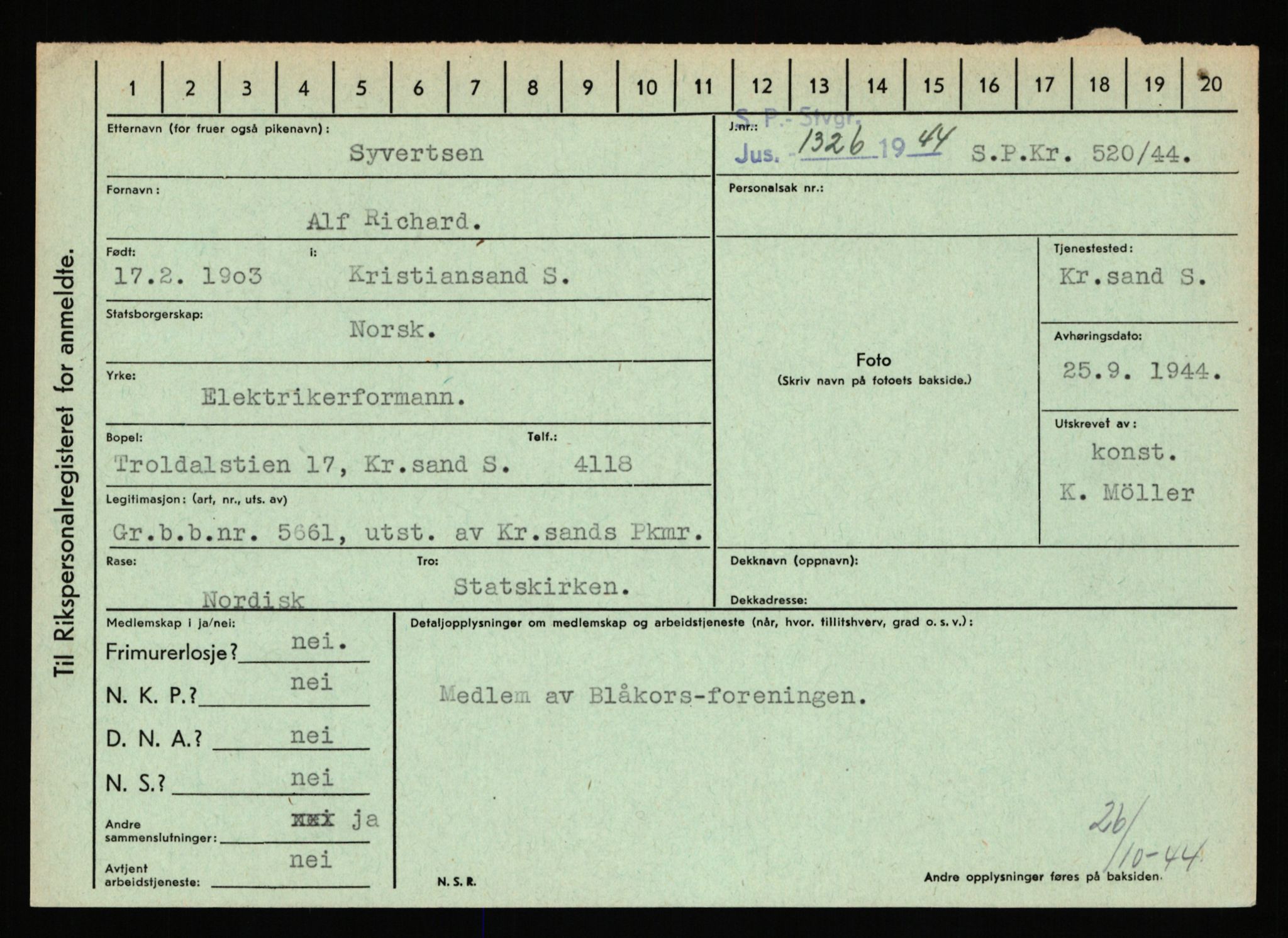 Statspolitiet - Hovedkontoret / Osloavdelingen, AV/RA-S-1329/C/Ca/L0015: Svea - Tøsse, 1943-1945, s. 709