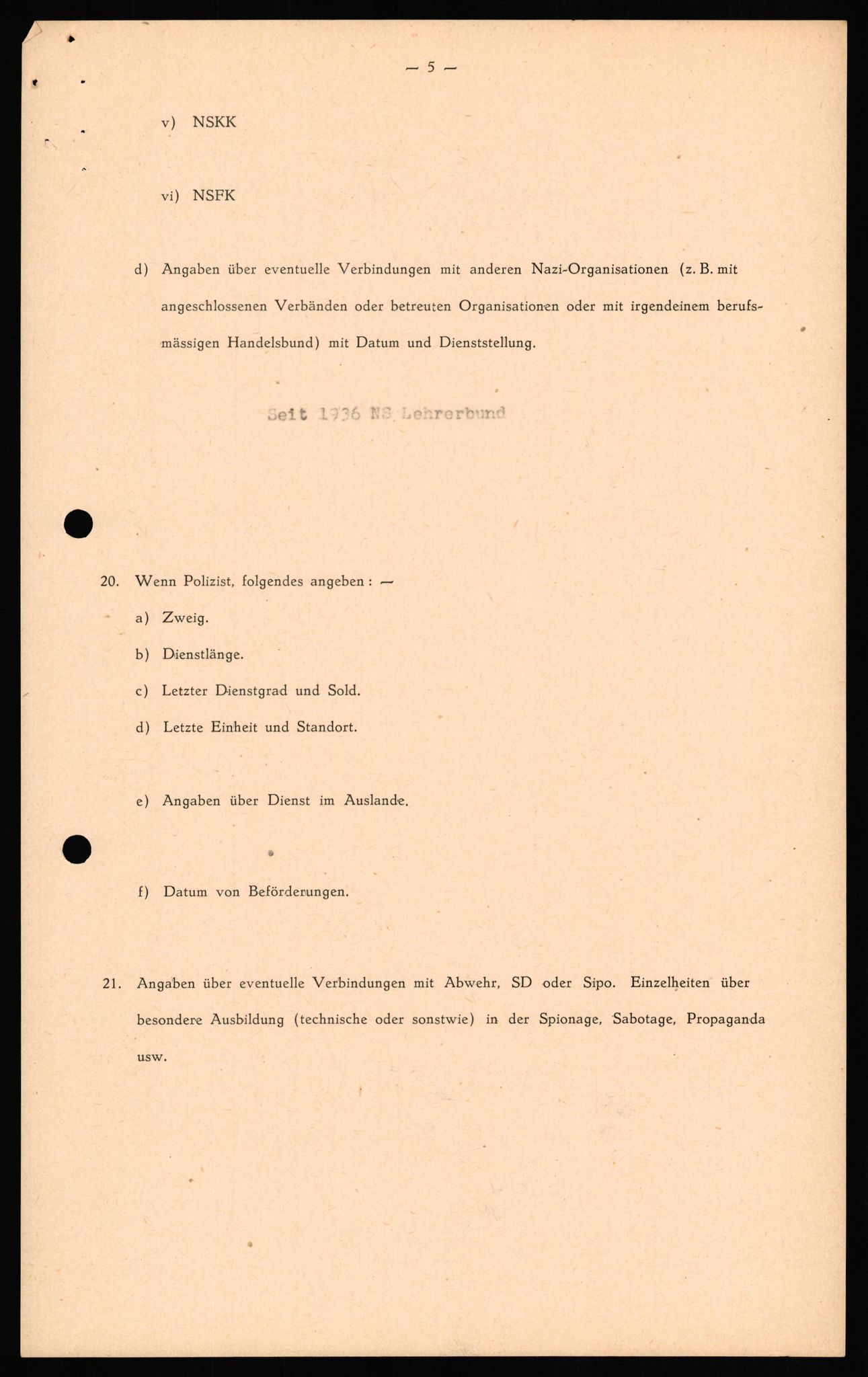 Forsvaret, Forsvarets overkommando II, AV/RA-RAFA-3915/D/Db/L0026: CI Questionaires. Tyske okkupasjonsstyrker i Norge. Tyskere., 1945-1946, s. 492