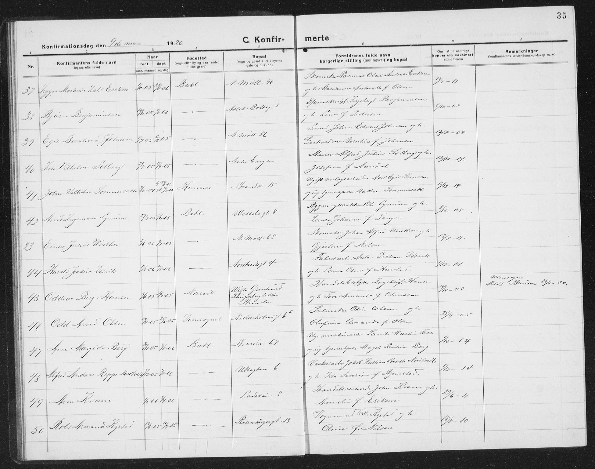 Ministerialprotokoller, klokkerbøker og fødselsregistre - Sør-Trøndelag, AV/SAT-A-1456/605/L0258: Klokkerbok nr. 605C05, 1918-1930, s. 35