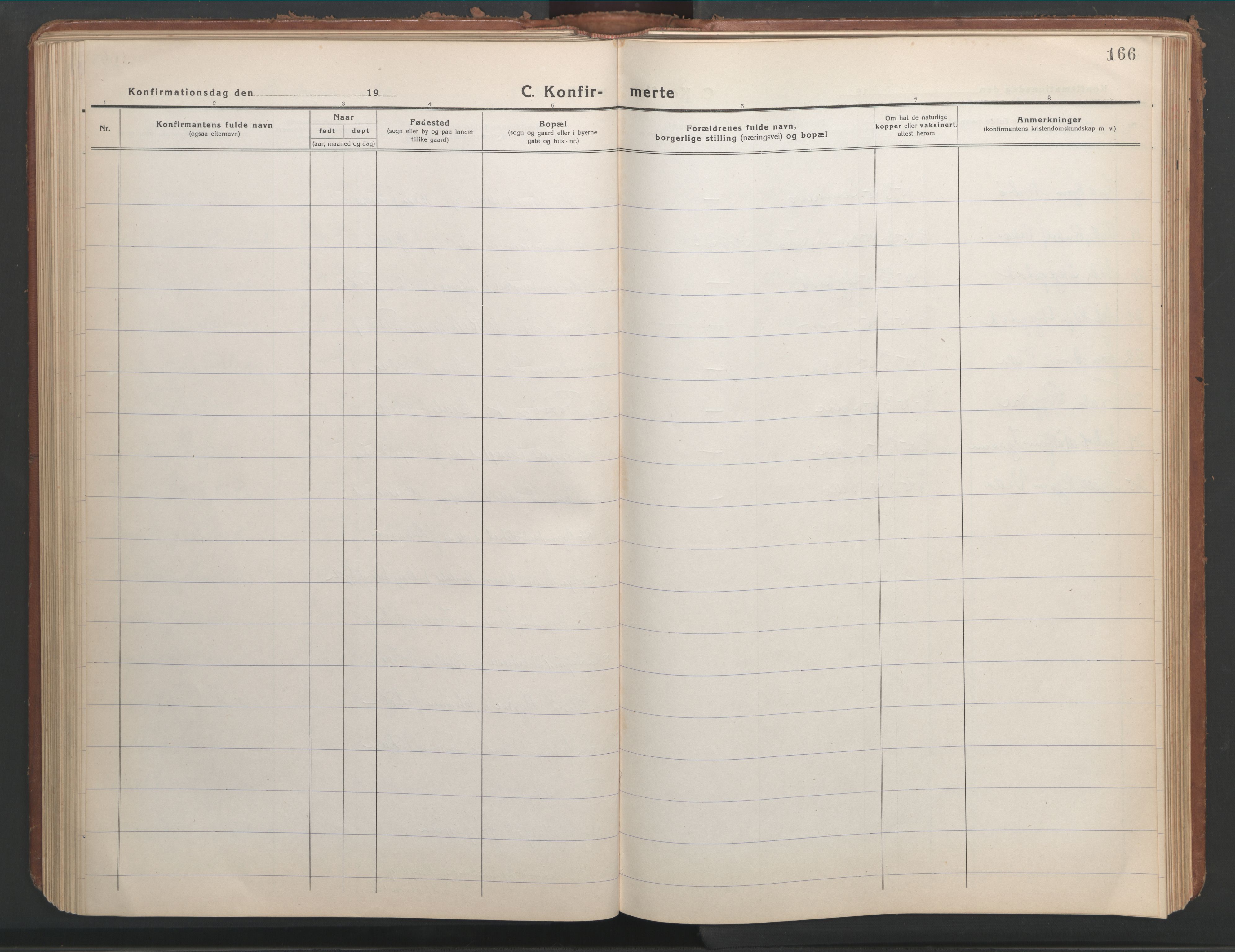 Ministerialprotokoller, klokkerbøker og fødselsregistre - Møre og Romsdal, AV/SAT-A-1454/541/L0548: Klokkerbok nr. 541C03, 1921-1960, s. 166