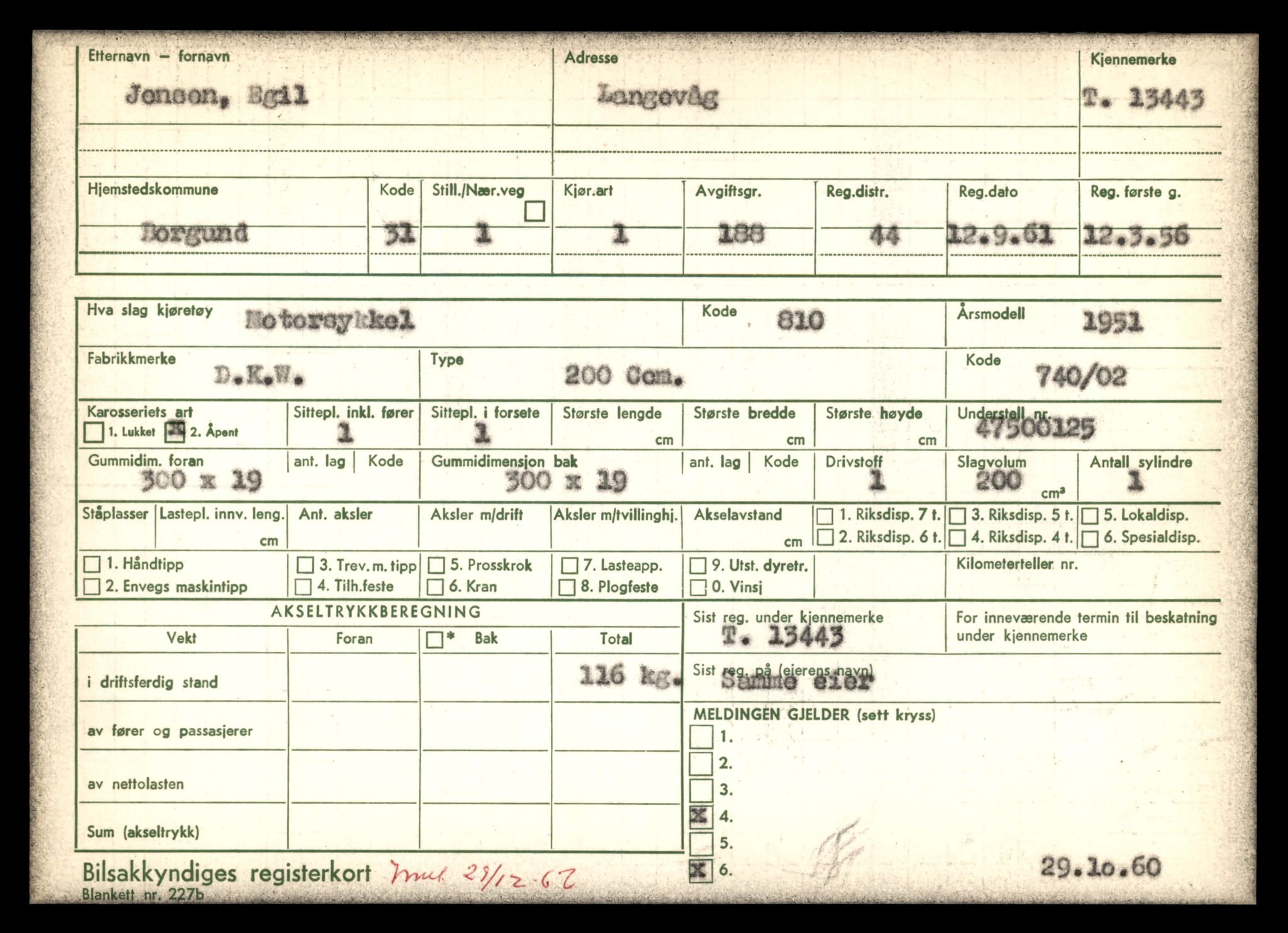 Møre og Romsdal vegkontor - Ålesund trafikkstasjon, AV/SAT-A-4099/F/Fe/L0039: Registreringskort for kjøretøy T 13361 - T 13530, 1927-1998, s. 1393