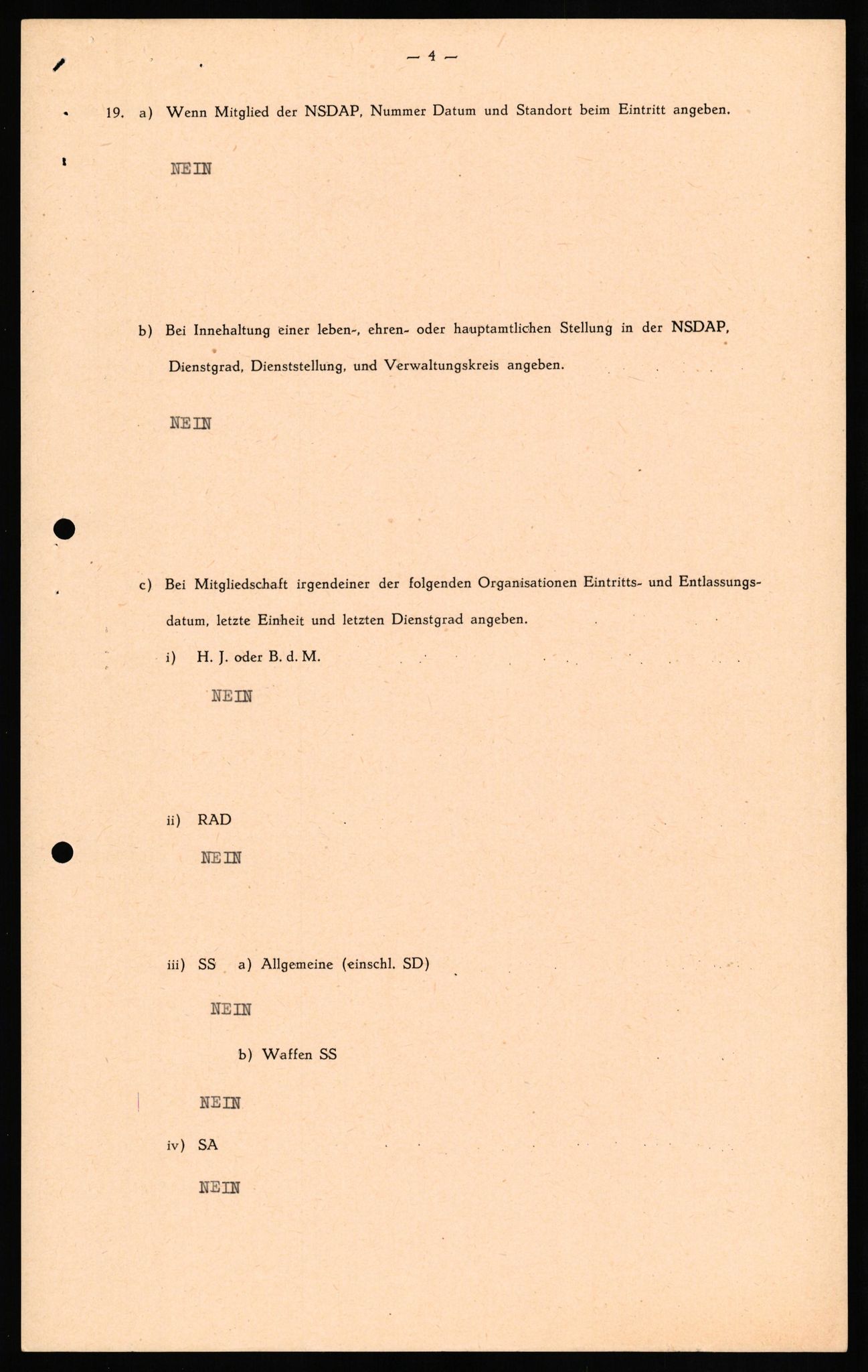 Forsvaret, Forsvarets overkommando II, AV/RA-RAFA-3915/D/Db/L0026: CI Questionaires. Tyske okkupasjonsstyrker i Norge. Tyskere., 1945-1946, s. 124