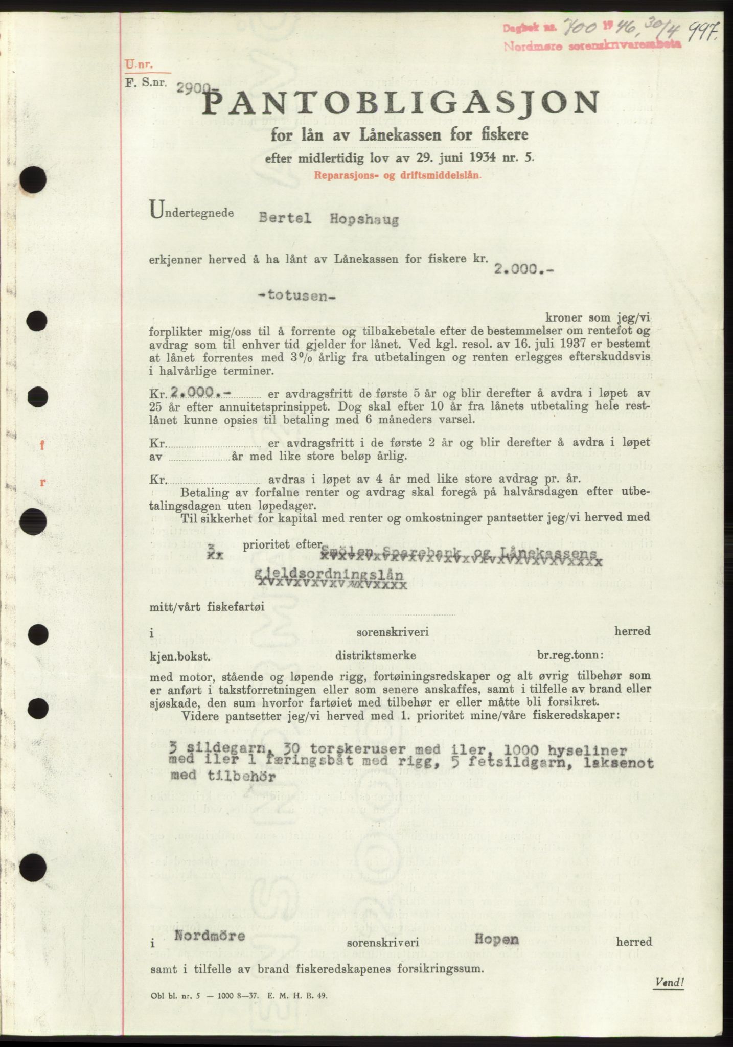 Nordmøre sorenskriveri, SAT/A-4132/1/2/2Ca: Pantebok nr. B93b, 1946-1946, Dagboknr: 700/1946