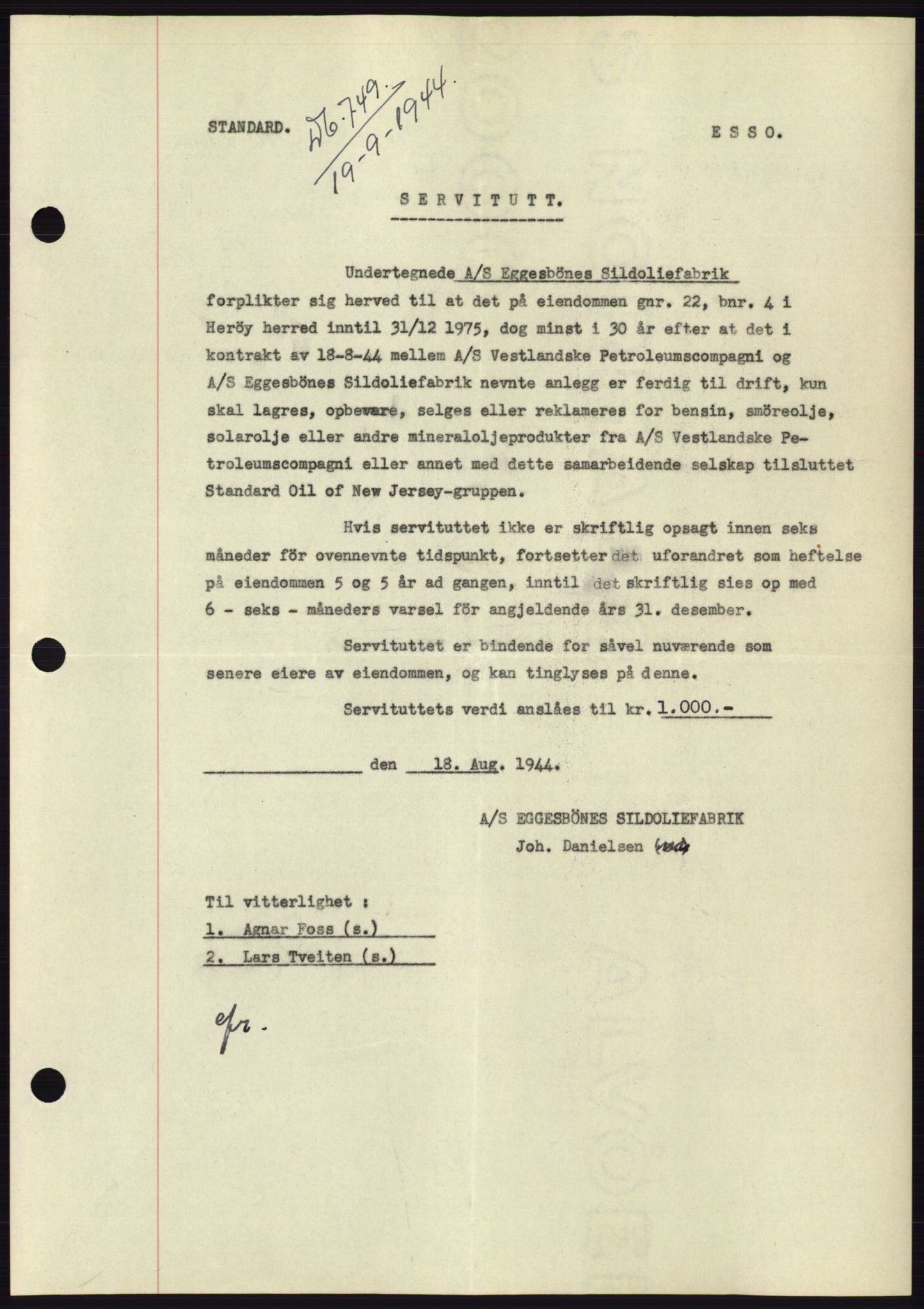 Søre Sunnmøre sorenskriveri, AV/SAT-A-4122/1/2/2C/L0114: Pantebok nr. 1-2B, 1943-1947, Dagboknr: 749/1944