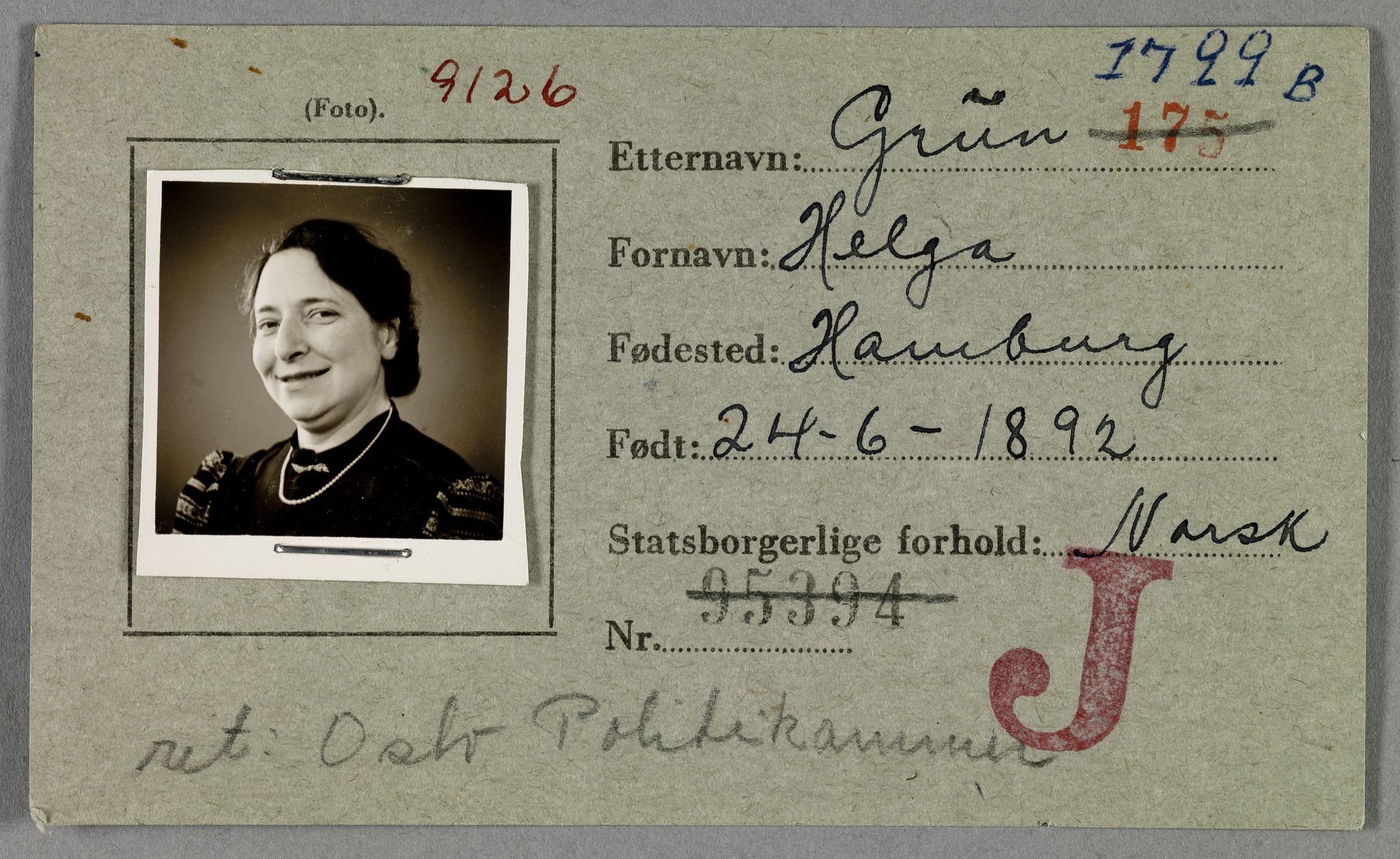 Sosialdepartementet, Våre Falne, AV/RA-S-1708/E/Ee/Eea/L0021A: Legitimasjonskort med fotografier for jøder, 1941-1942, s. 161