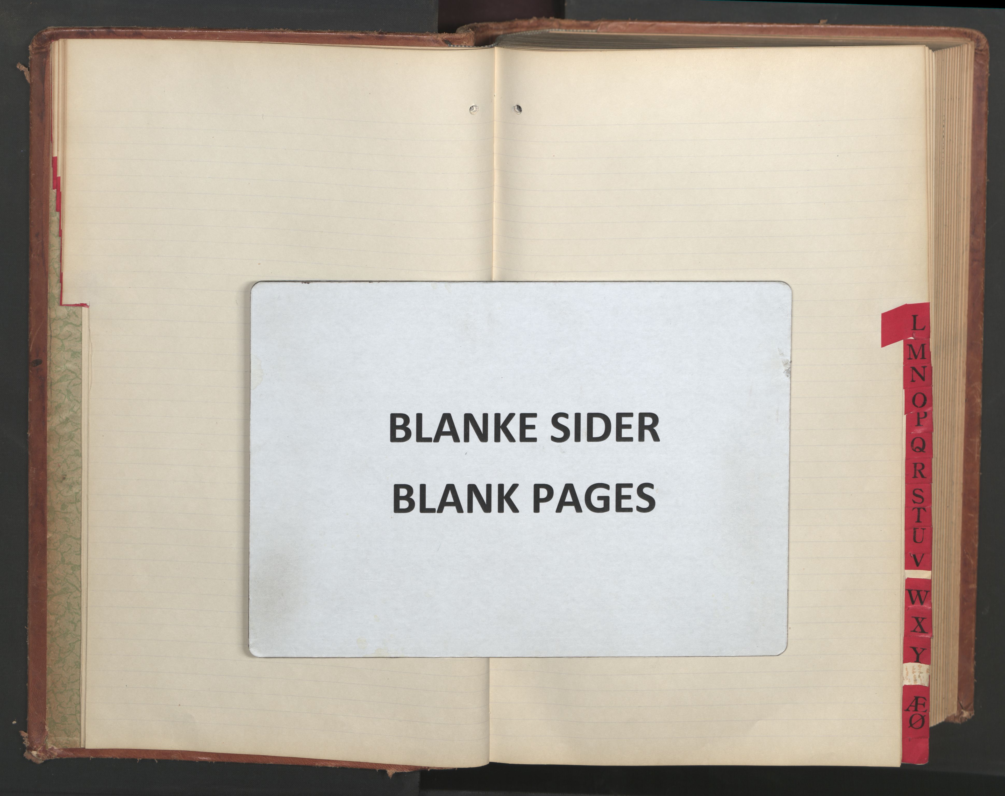 Ministerialprotokoller, klokkerbøker og fødselsregistre - Møre og Romsdal, AV/SAT-A-1454/551/L0633: Klokkerbok nr. 551C05, 1921-1961