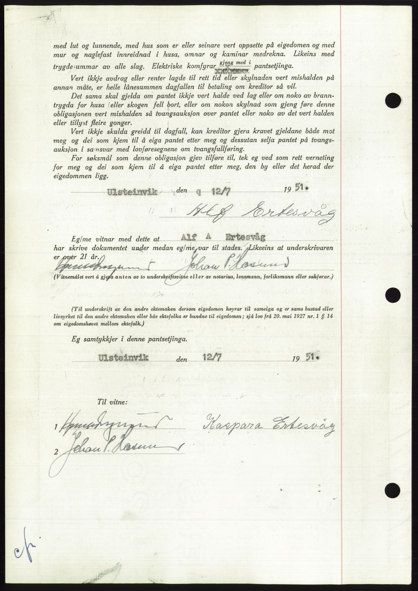 Søre Sunnmøre sorenskriveri, AV/SAT-A-4122/1/2/2C/L0120: Pantebok nr. 8B, 1951-1951, Dagboknr: 1305/1951