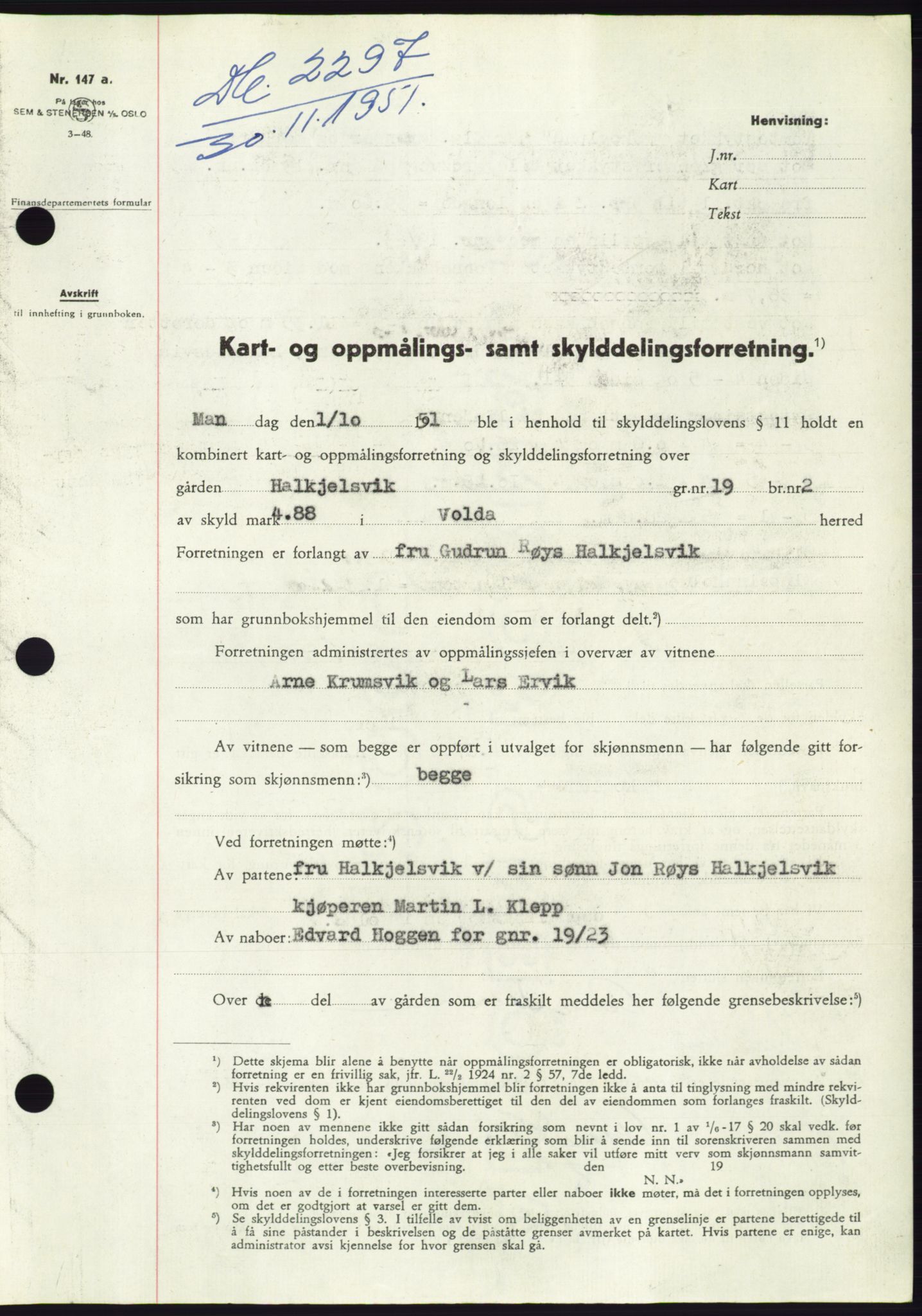 Søre Sunnmøre sorenskriveri, AV/SAT-A-4122/1/2/2C/L0090: Pantebok nr. 16A, 1951-1951, Dagboknr: 2297/1951