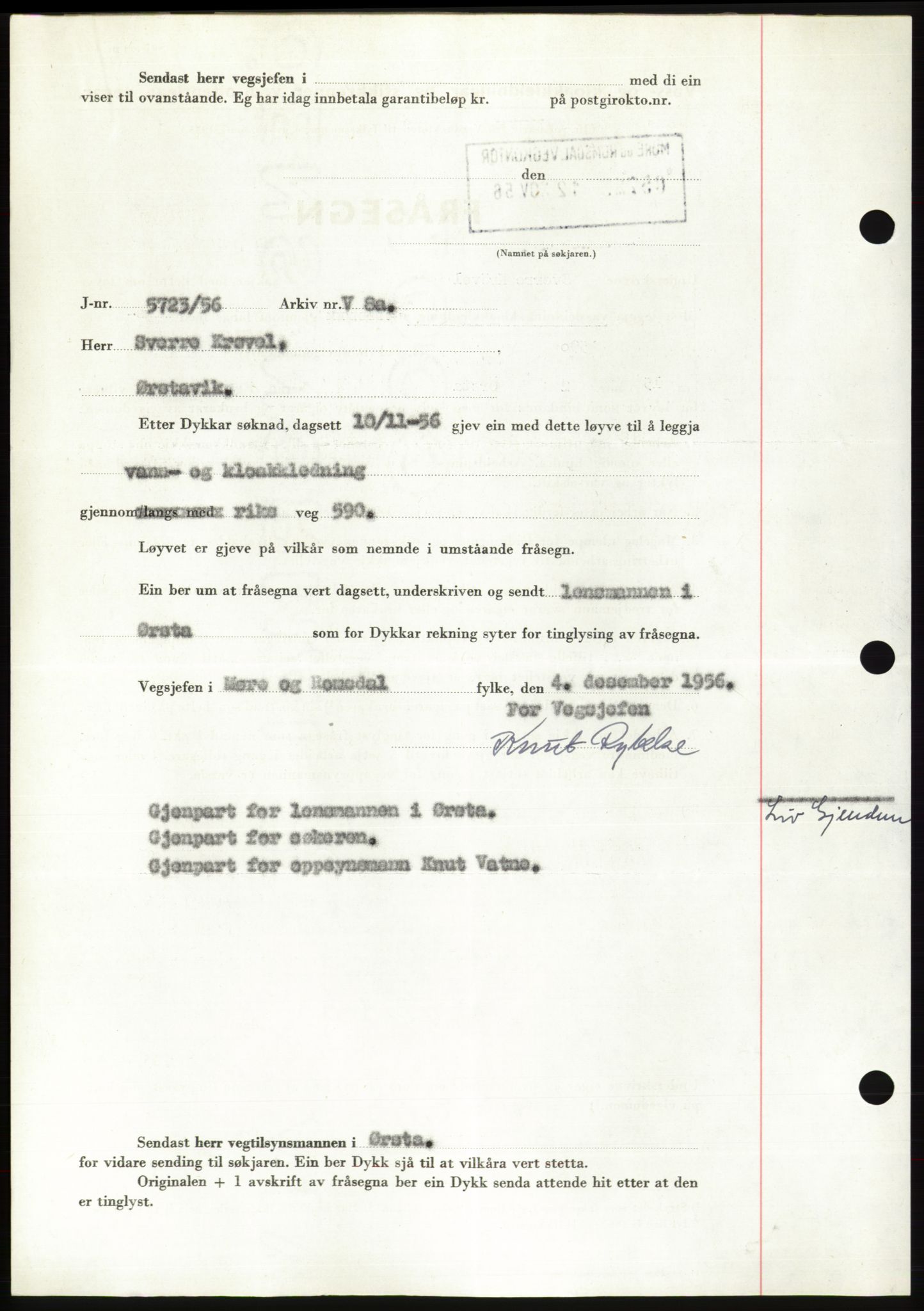 Søre Sunnmøre sorenskriveri, AV/SAT-A-4122/1/2/2C/L0105: Pantebok nr. 31A, 1956-1957, Dagboknr: 2679/1956