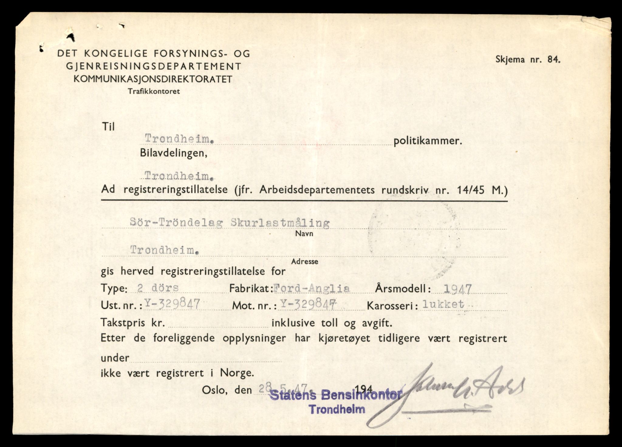 Møre og Romsdal vegkontor - Ålesund trafikkstasjon, AV/SAT-A-4099/F/Fe/L0043: Registreringskort for kjøretøy T 14080 - T 14204, 1927-1998, s. 683