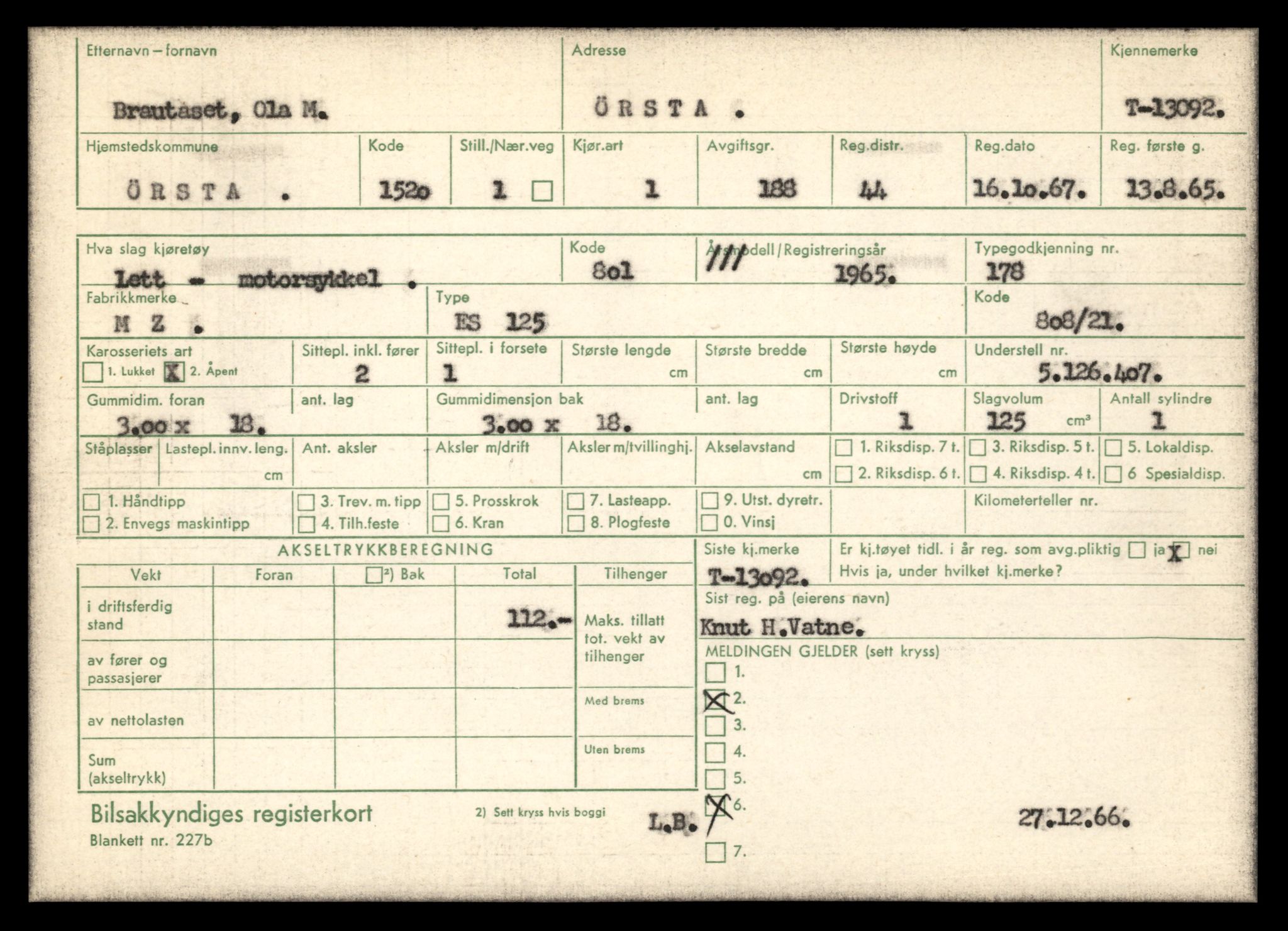 Møre og Romsdal vegkontor - Ålesund trafikkstasjon, AV/SAT-A-4099/F/Fe/L0037: Registreringskort for kjøretøy T 13031 - T 13179, 1927-1998, s. 1247