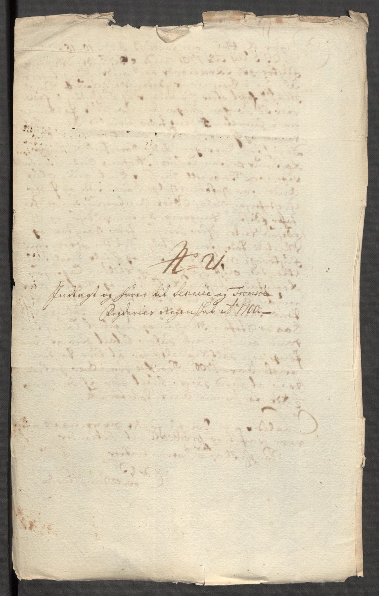 Rentekammeret inntil 1814, Reviderte regnskaper, Fogderegnskap, AV/RA-EA-4092/R68/L4755: Fogderegnskap Senja og Troms, 1700-1704, s. 99