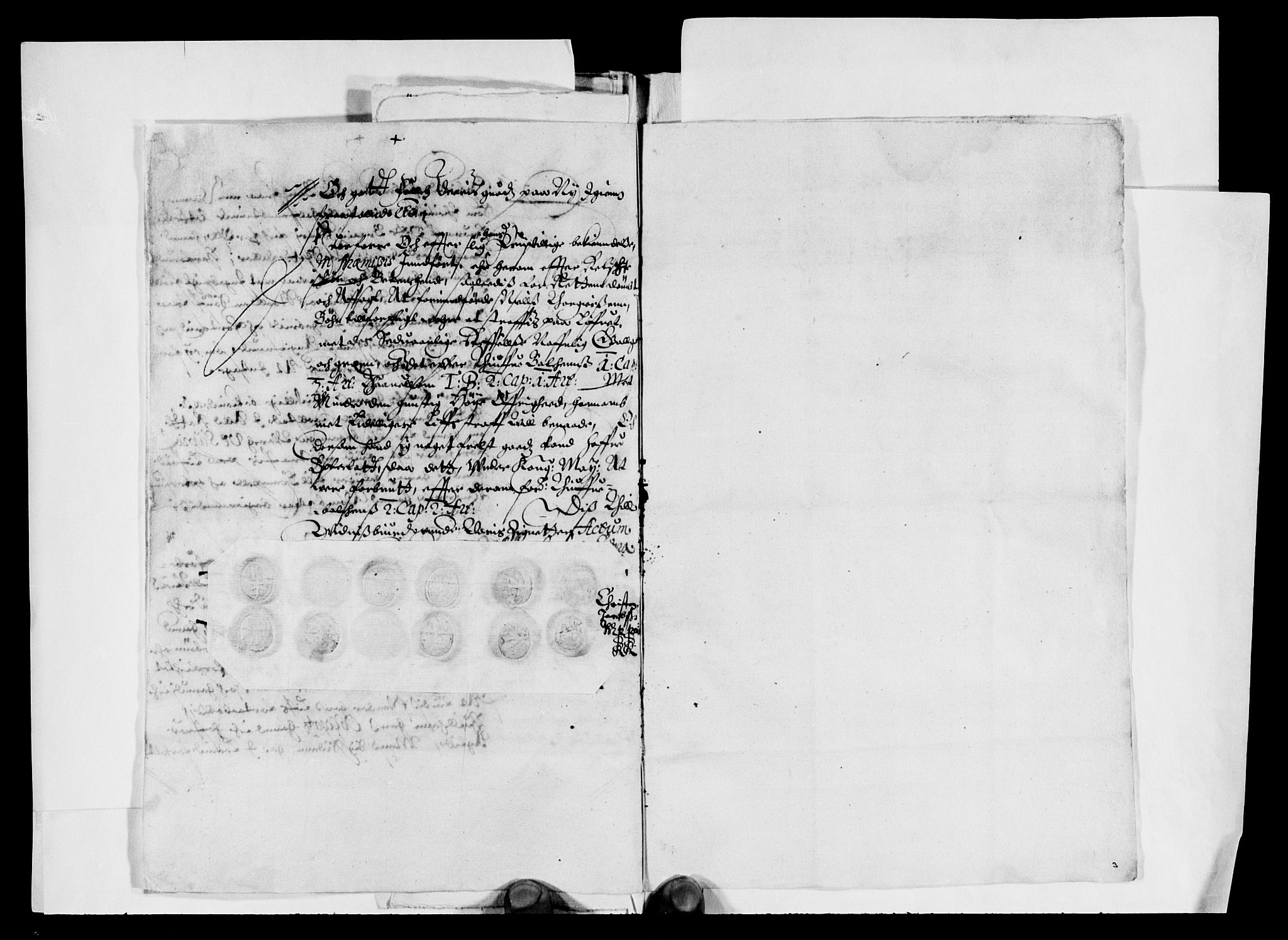 Rentekammeret inntil 1814, Reviderte regnskaper, Lensregnskaper, AV/RA-EA-5023/R/Rb/Rbt/L0073: Bergenhus len, 1636-1637