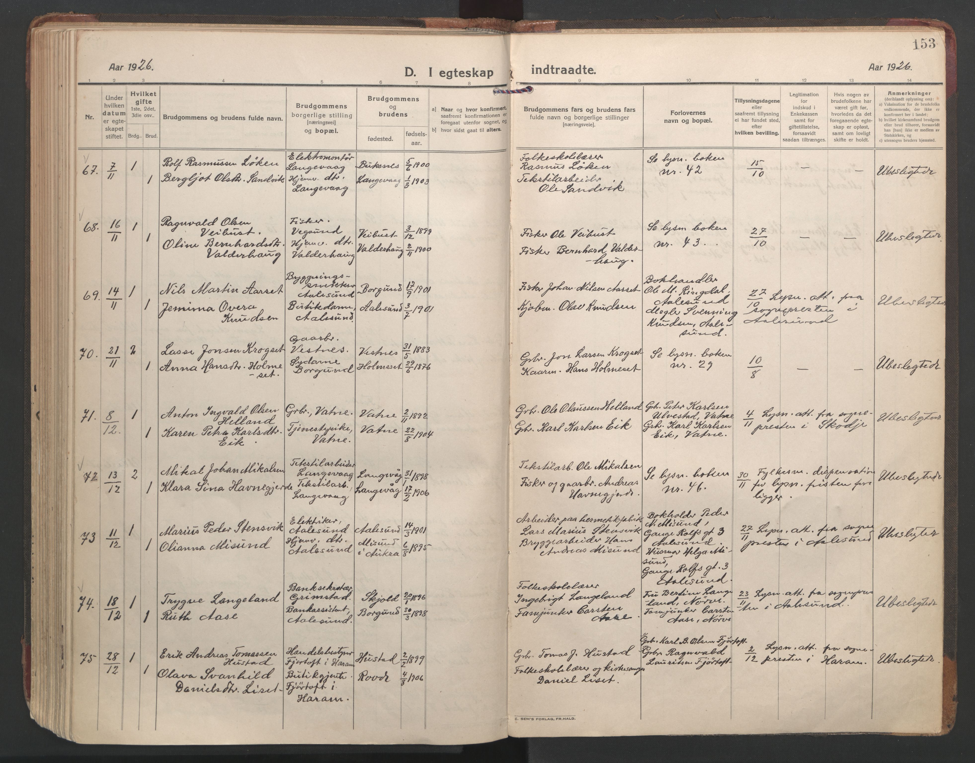 Ministerialprotokoller, klokkerbøker og fødselsregistre - Møre og Romsdal, SAT/A-1454/528/L0412: Ministerialbok nr. 528A21, 1920-1926, s. 153