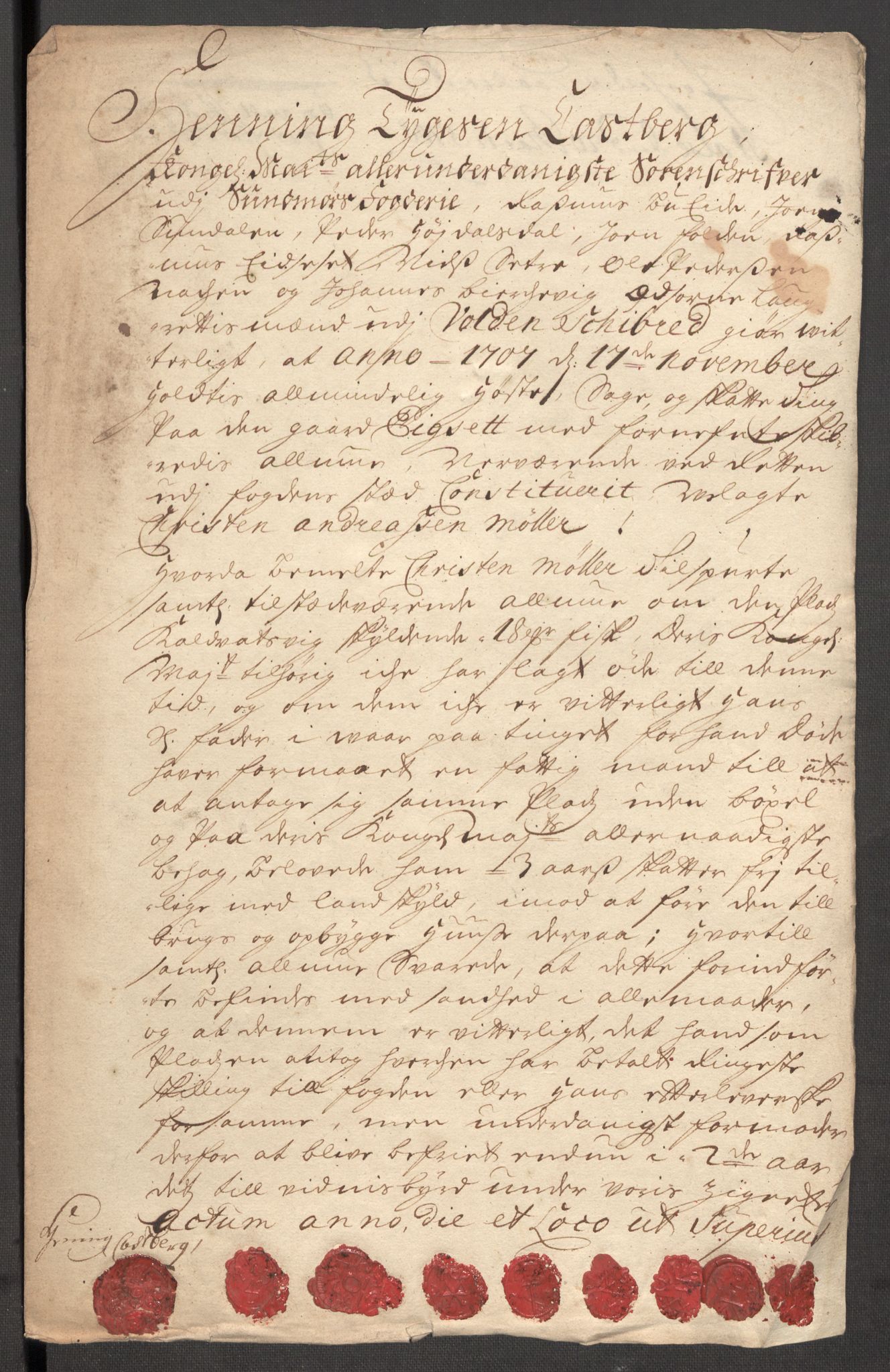 Rentekammeret inntil 1814, Reviderte regnskaper, Fogderegnskap, RA/EA-4092/R54/L3561: Fogderegnskap Sunnmøre, 1706-1707, s. 347