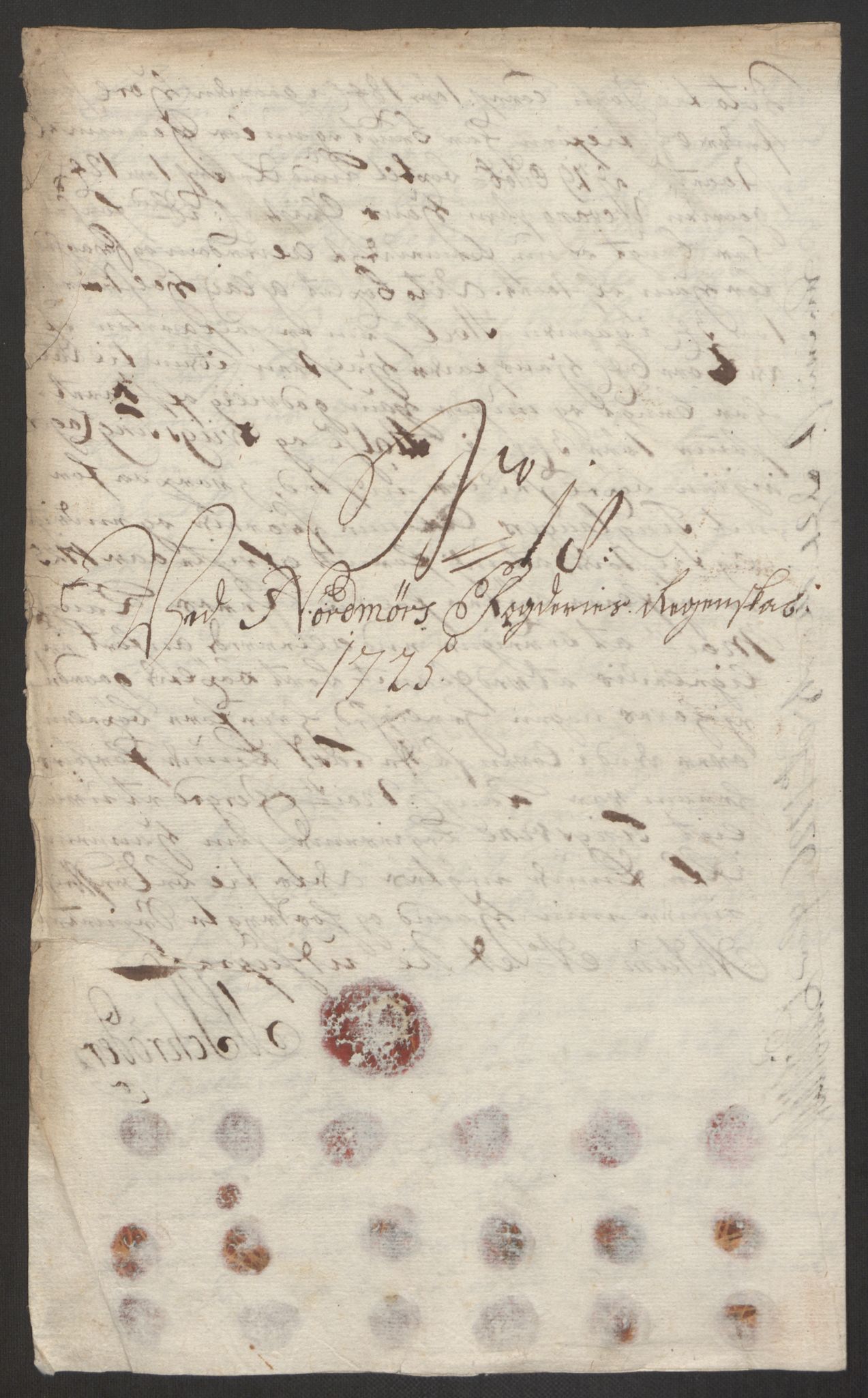 Rentekammeret inntil 1814, Reviderte regnskaper, Fogderegnskap, RA/EA-4092/R56/L3758: Fogderegnskap Nordmøre, 1725, s. 166