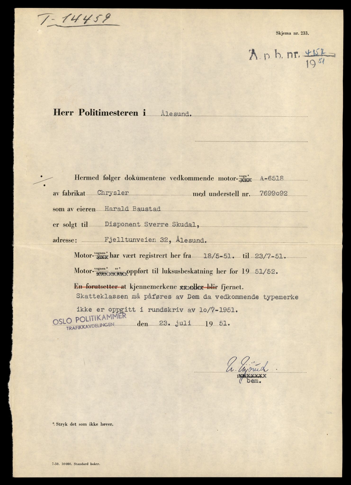 Møre og Romsdal vegkontor - Ålesund trafikkstasjon, AV/SAT-A-4099/F/Fe/L0046: Registreringskort for kjøretøy T 14445 - T 14579, 1927-1998