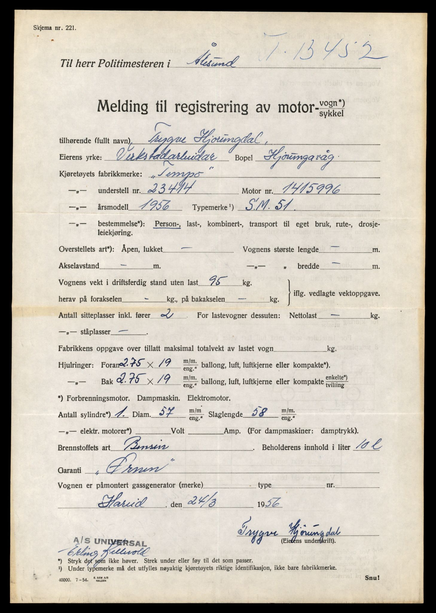 Møre og Romsdal vegkontor - Ålesund trafikkstasjon, AV/SAT-A-4099/F/Fe/L0039: Registreringskort for kjøretøy T 13361 - T 13530, 1927-1998, s. 1601