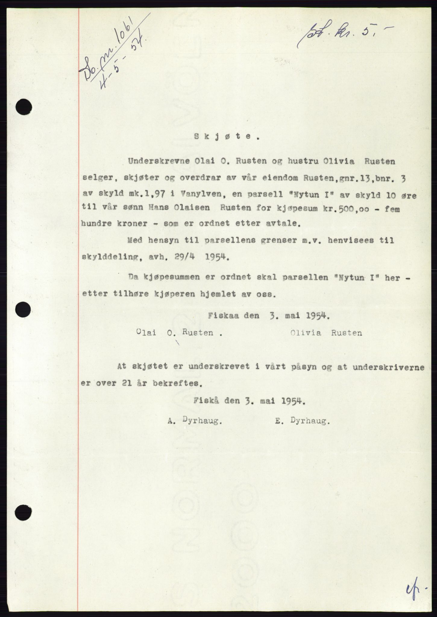 Søre Sunnmøre sorenskriveri, SAT/A-4122/1/2/2C/L0097: Pantebok nr. 23A, 1954-1954, Dagboknr: 1061/1954