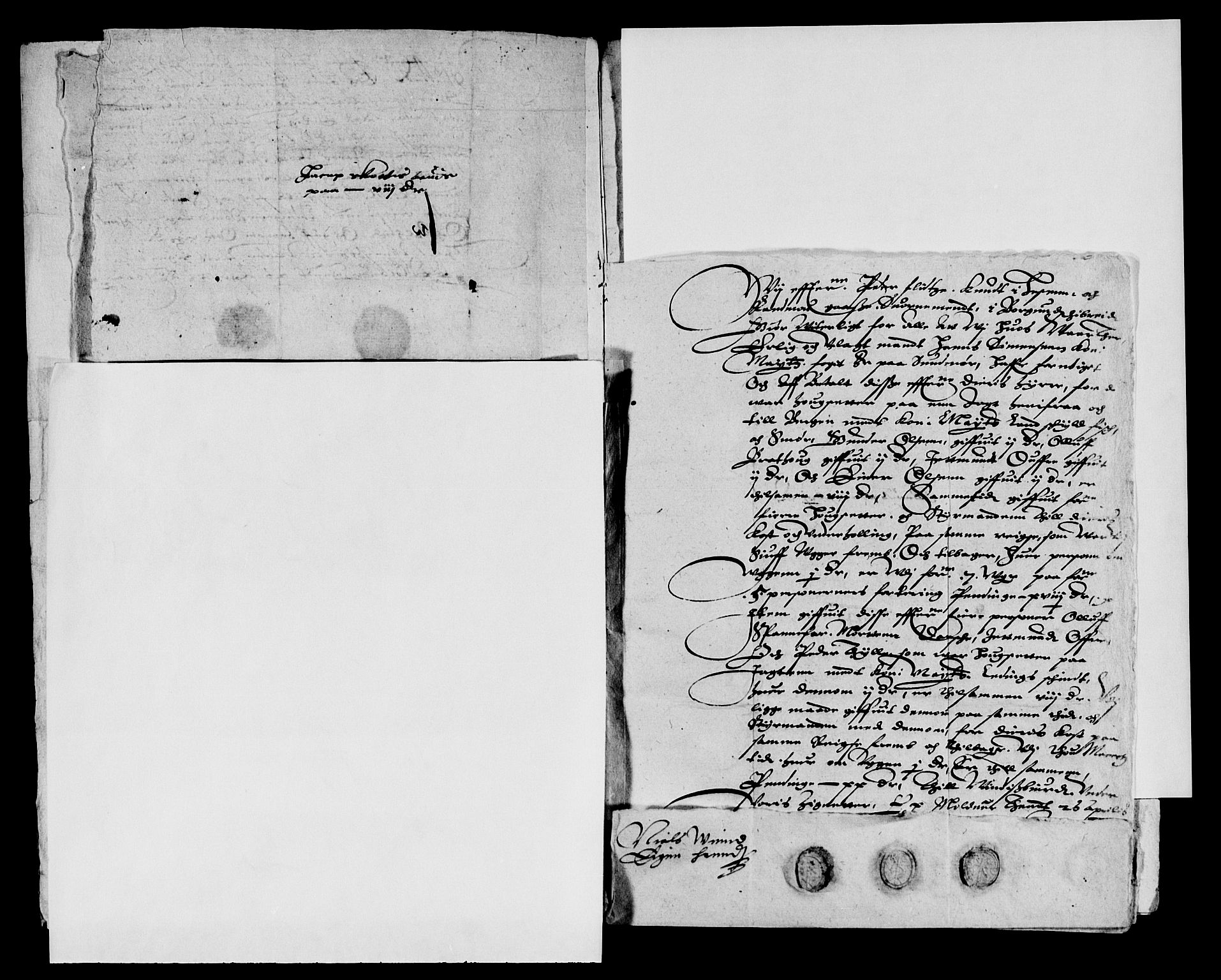 Rentekammeret inntil 1814, Reviderte regnskaper, Lensregnskaper, AV/RA-EA-5023/R/Rb/Rbt/L0005: Bergenhus len, 1605-1608