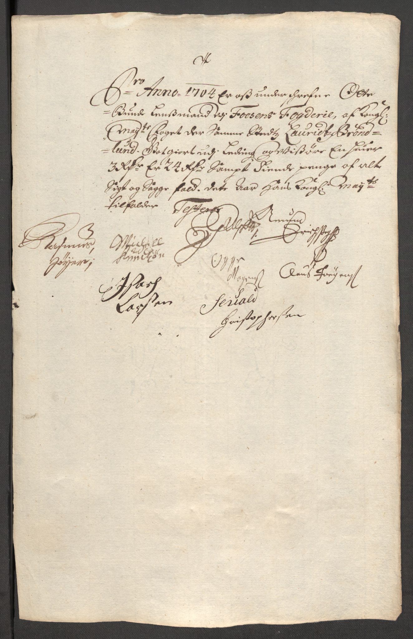 Rentekammeret inntil 1814, Reviderte regnskaper, Fogderegnskap, RA/EA-4092/R57/L3856: Fogderegnskap Fosen, 1704-1705, s. 177