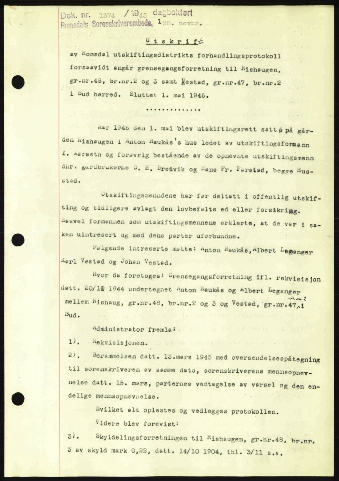 Romsdal sorenskriveri, SAT/A-4149/1/2/2C: Pantebok nr. A18, 1945-1945, Dagboknr: 1374/1945