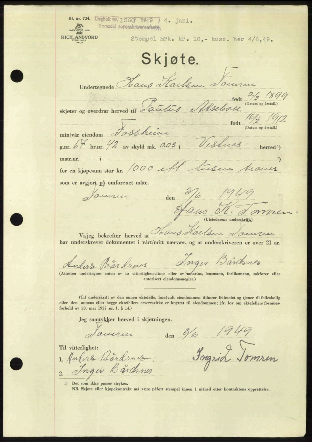 Romsdal sorenskriveri, AV/SAT-A-4149/1/2/2C: Pantebok nr. A30, 1949-1949, Dagboknr: 1560/1949