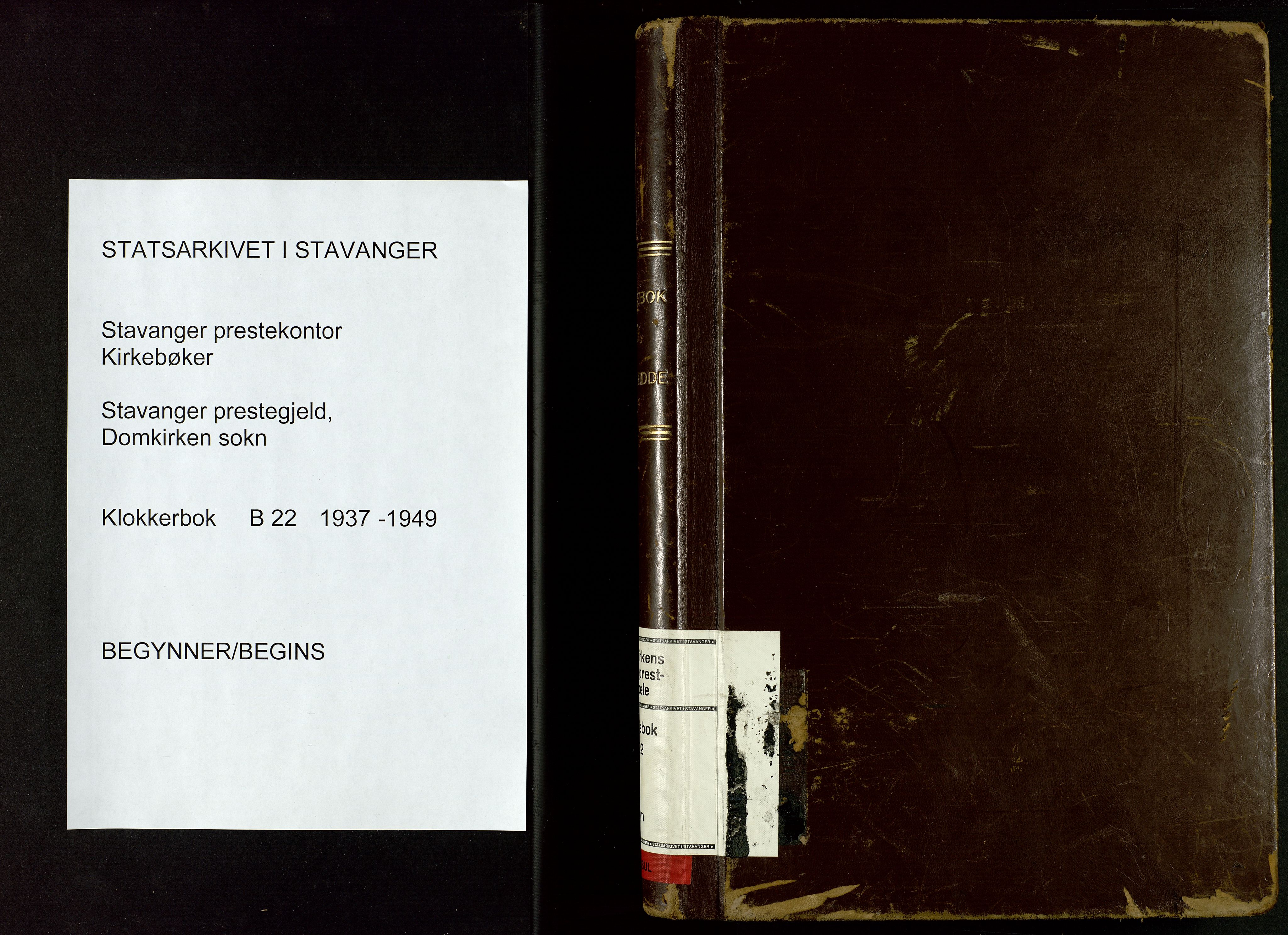 Domkirken sokneprestkontor, AV/SAST-A-101812/001/30/30BB/L0022: Klokkerbok nr. B 22, 1937-1949
