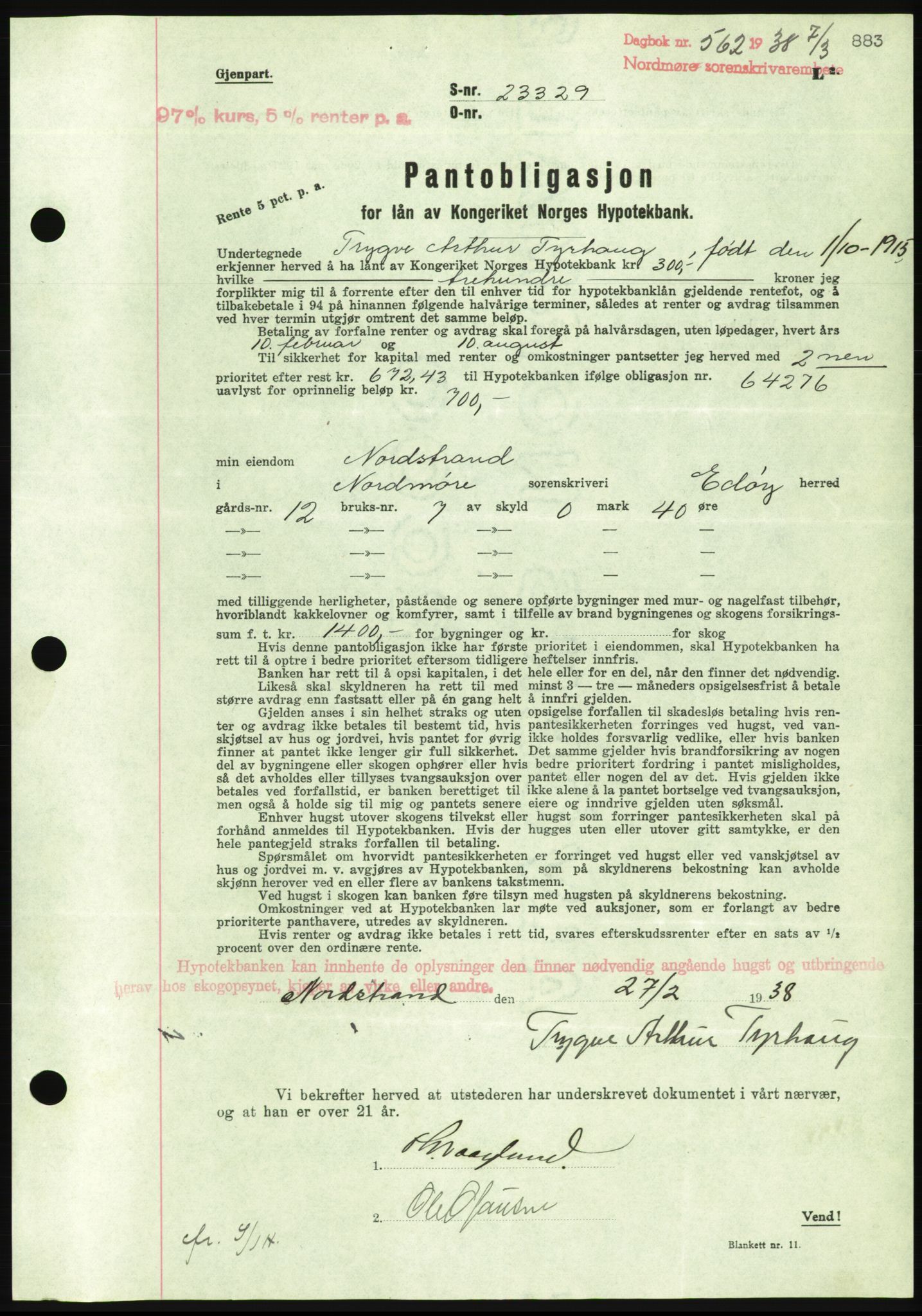 Nordmøre sorenskriveri, AV/SAT-A-4132/1/2/2Ca/L0092: Pantebok nr. B82, 1937-1938, Dagboknr: 562/1938