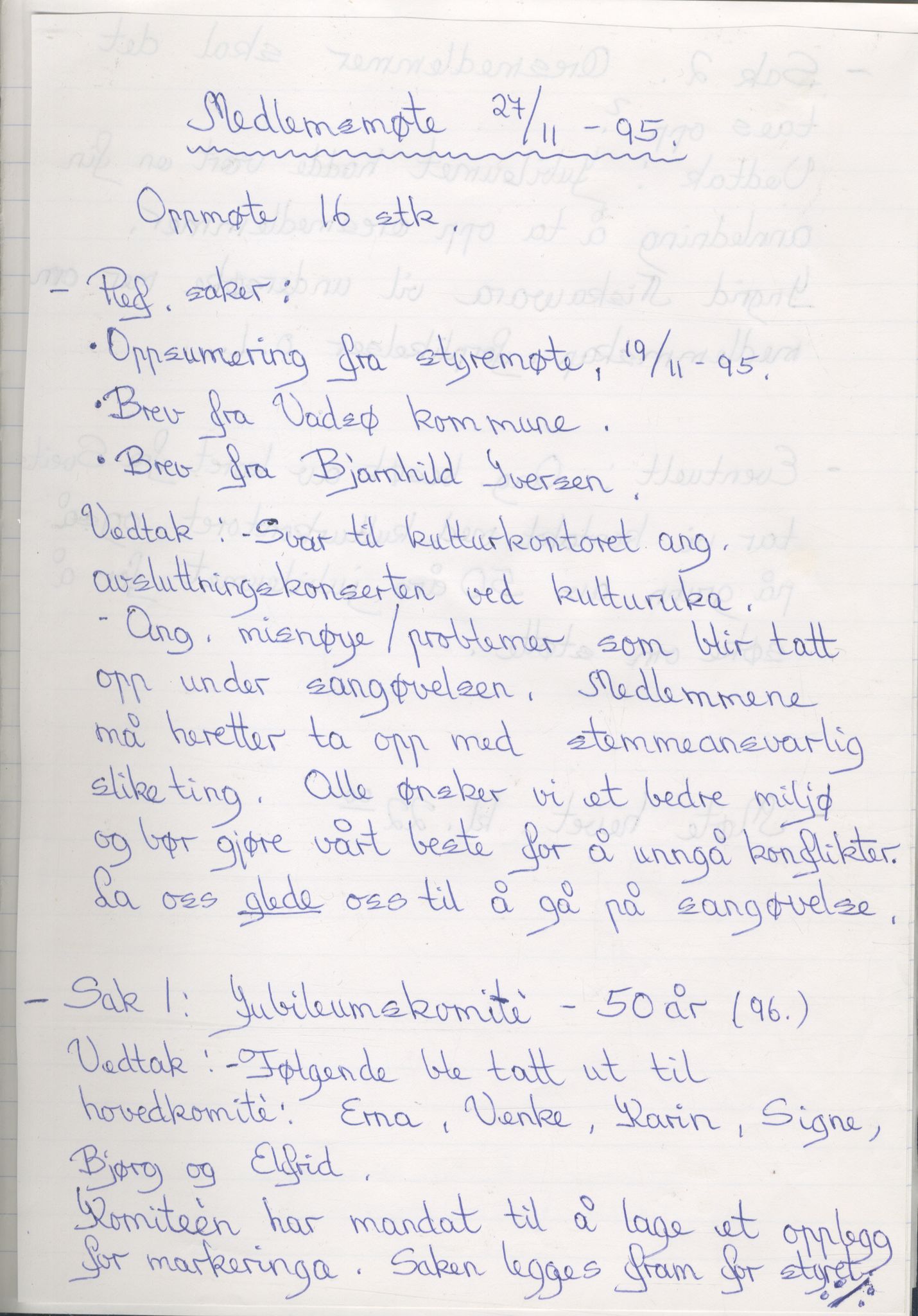 Vadsø damekor, FMFB/A-1049/A/Ab/L0006: Møtebok for medlemsmøter, 1995-2001