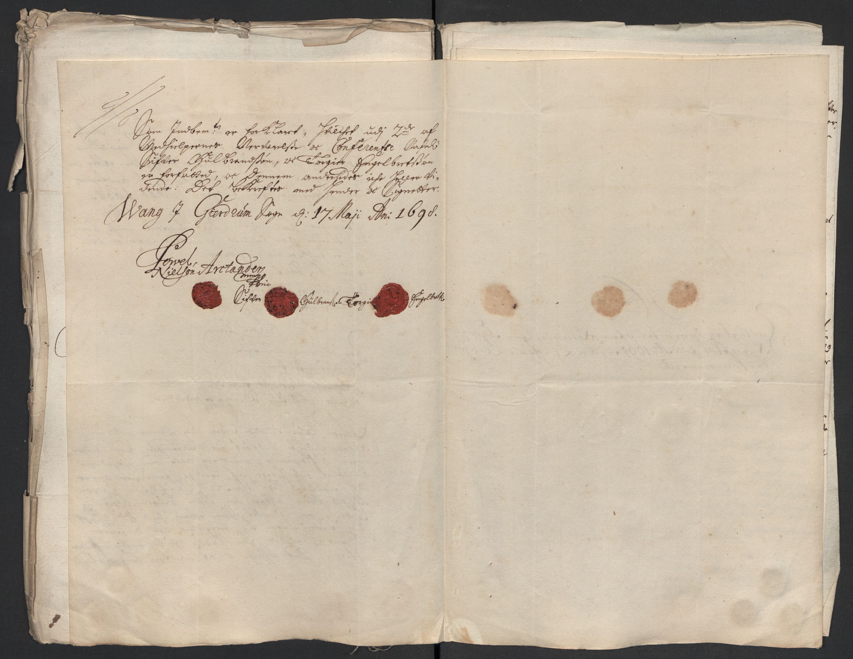 Rentekammeret inntil 1814, Reviderte regnskaper, Fogderegnskap, AV/RA-EA-4092/R12/L0710: Fogderegnskap Øvre Romerike, 1698, s. 274