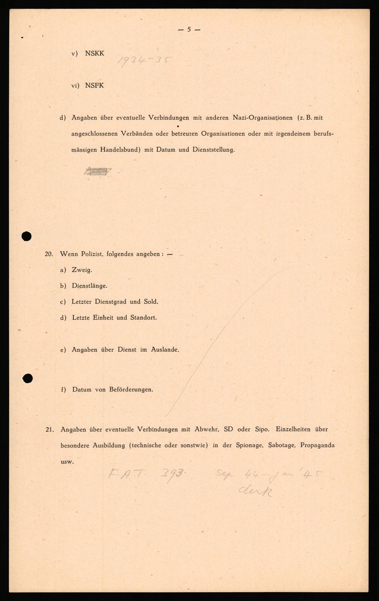 Forsvaret, Forsvarets overkommando II, AV/RA-RAFA-3915/D/Db/L0034: CI Questionaires. Tyske okkupasjonsstyrker i Norge. Tyskere., 1945-1946, s. 156