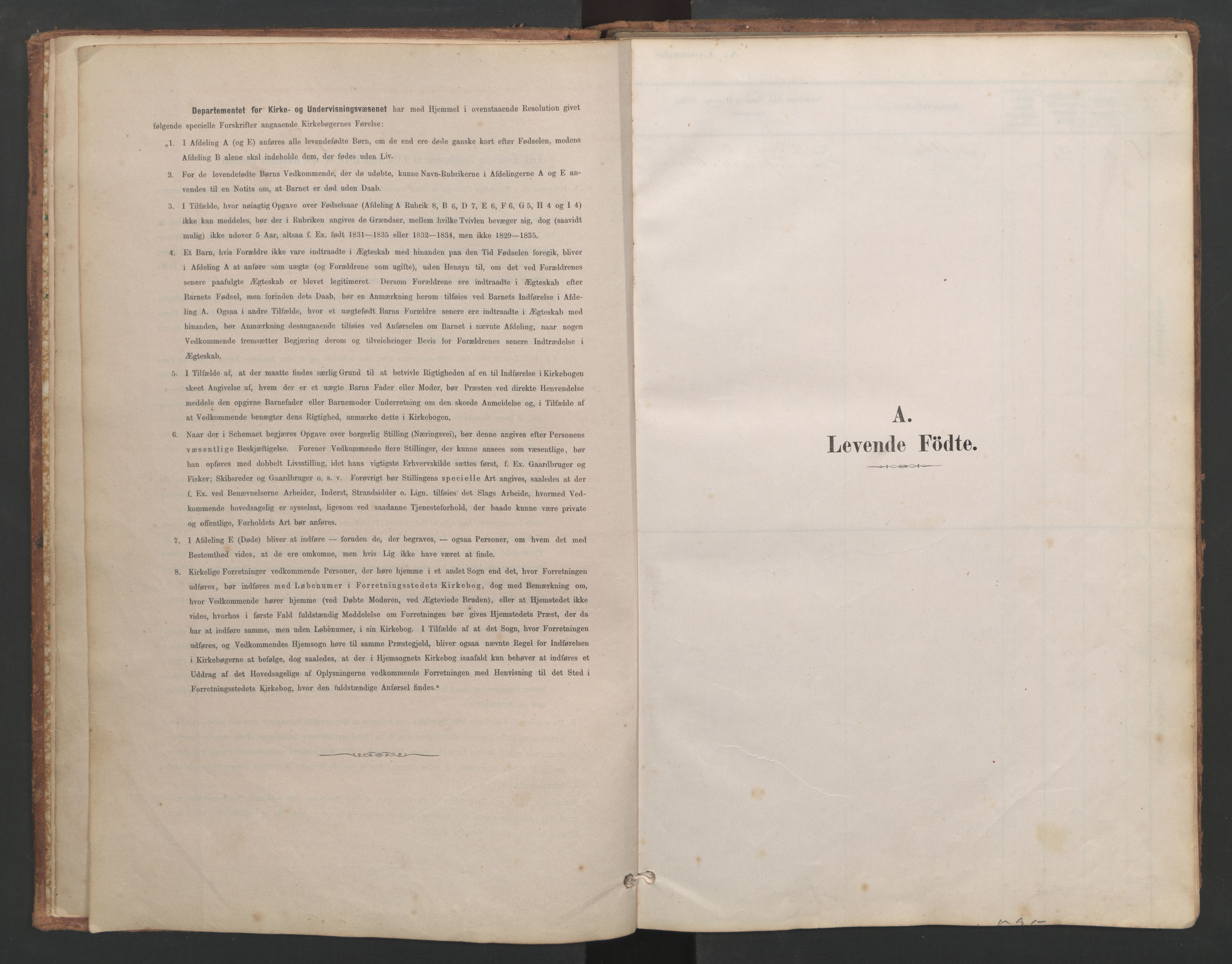 Ministerialprotokoller, klokkerbøker og fødselsregistre - Møre og Romsdal, AV/SAT-A-1454/553/L0642: Klokkerbok nr. 553C01, 1880-1968