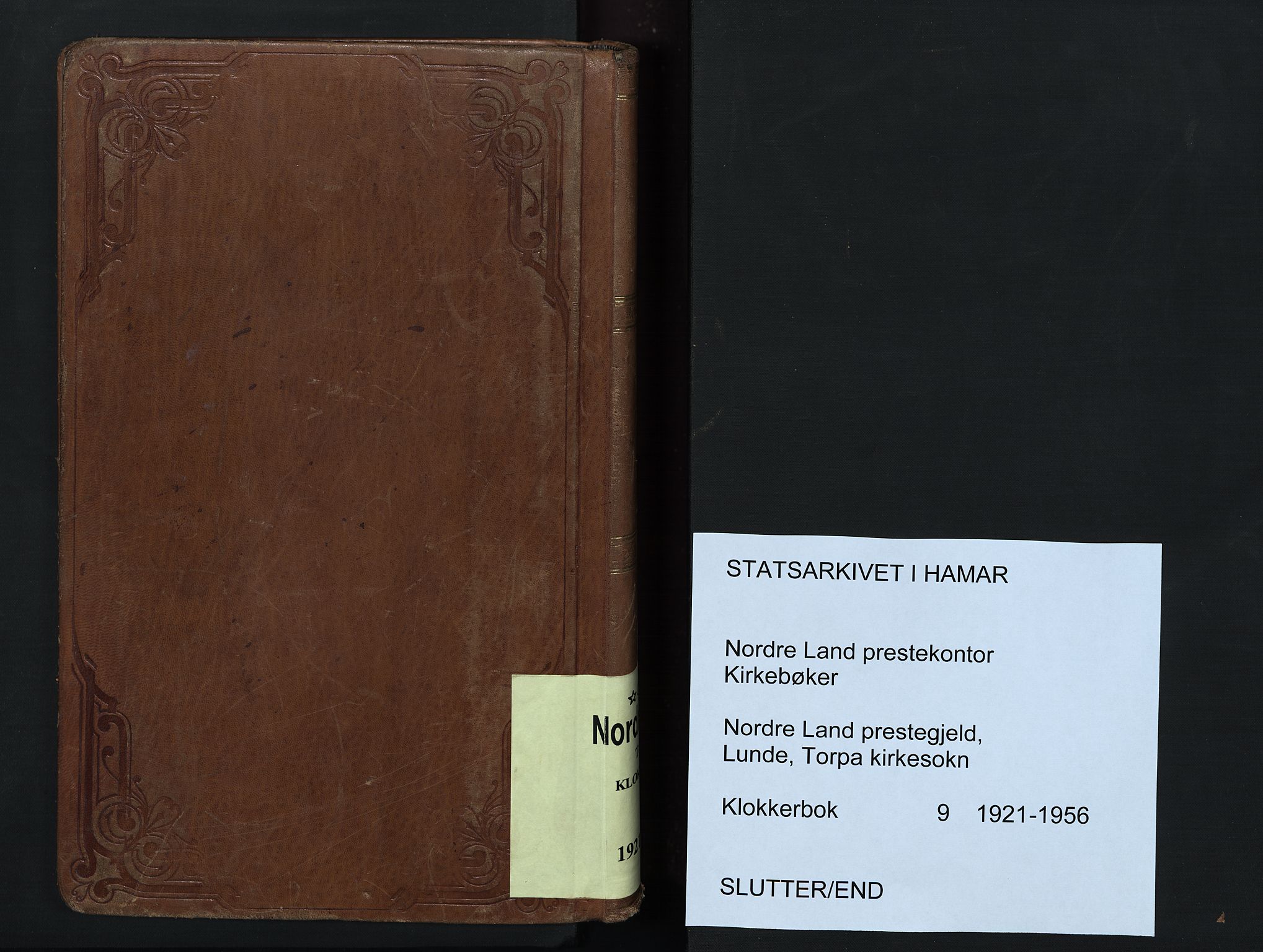 Nordre Land prestekontor, AV/SAH-PREST-124/H/Ha/Hab/L0009: Klokkerbok nr. 9, 1921-1956