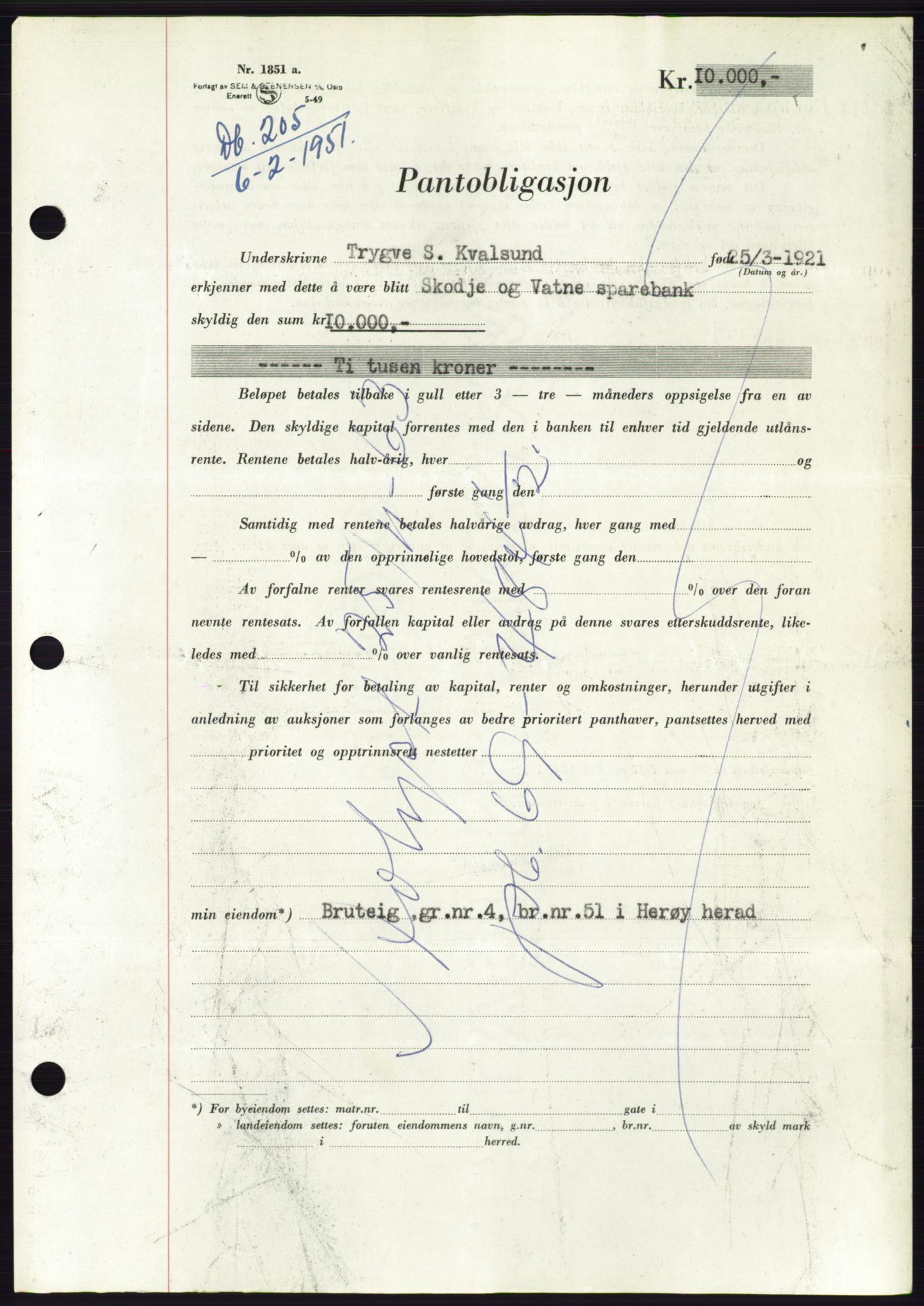 Søre Sunnmøre sorenskriveri, AV/SAT-A-4122/1/2/2C/L0119: Pantebok nr. 7B, 1950-1951, Dagboknr: 205/1951