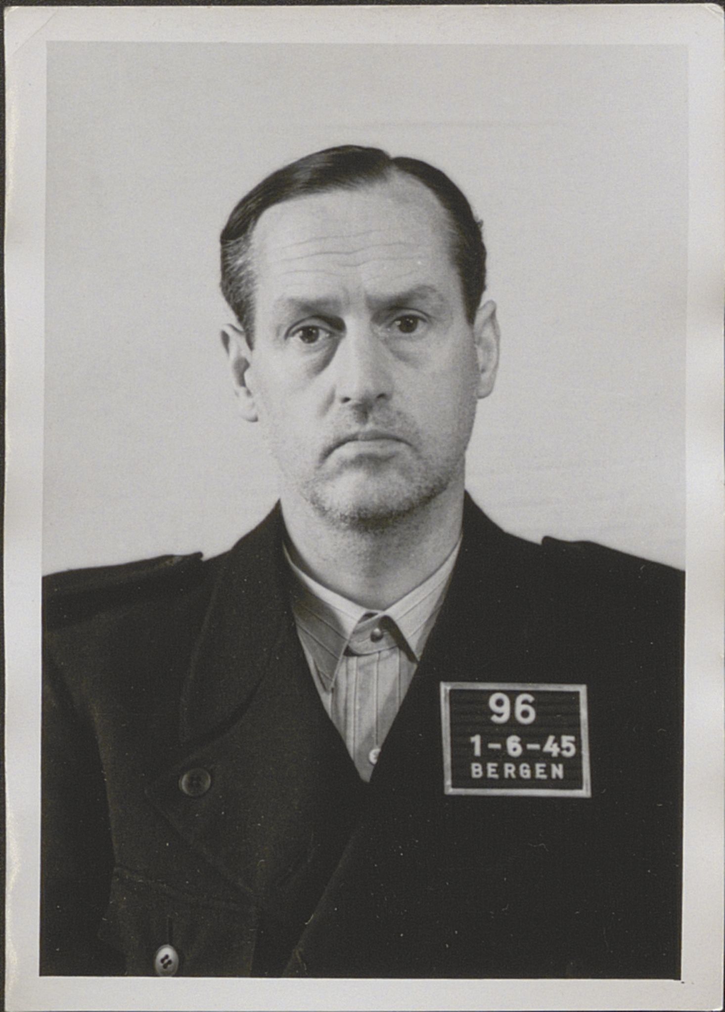 Bergen politikammer / politidistrikt, SAB/A-60401/Y/Yc/Ycd/L0004: Personfoto - landsvikere etc, 1945-1947, s. 84