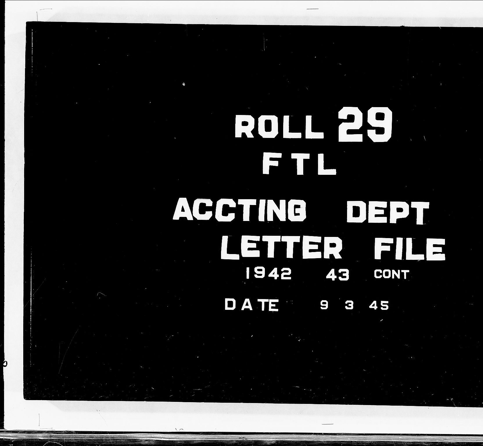 Forsvaret, Flyvåpnenes treningsleir 1940-1945, RA/RAFA-3974/V/L0029: Regnskapsavdelingen.  Diverse, bl.a. Norwegian Government Allotment Office 1942 - 1943,  Royal Norwegian Navy,  Gunnery School Travers Island., 1940-1945