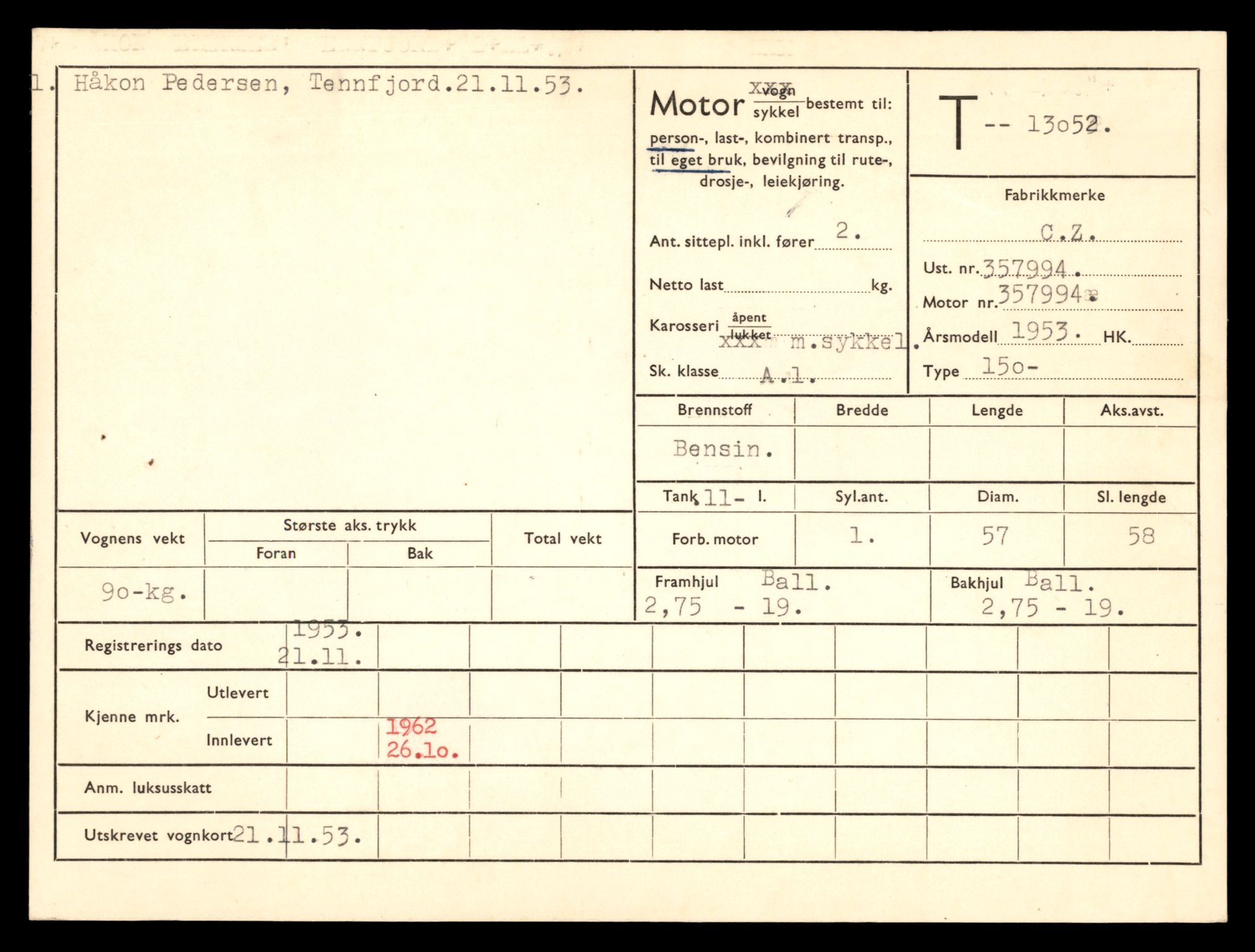 Møre og Romsdal vegkontor - Ålesund trafikkstasjon, AV/SAT-A-4099/F/Fe/L0037: Registreringskort for kjøretøy T 13031 - T 13179, 1927-1998, s. 483