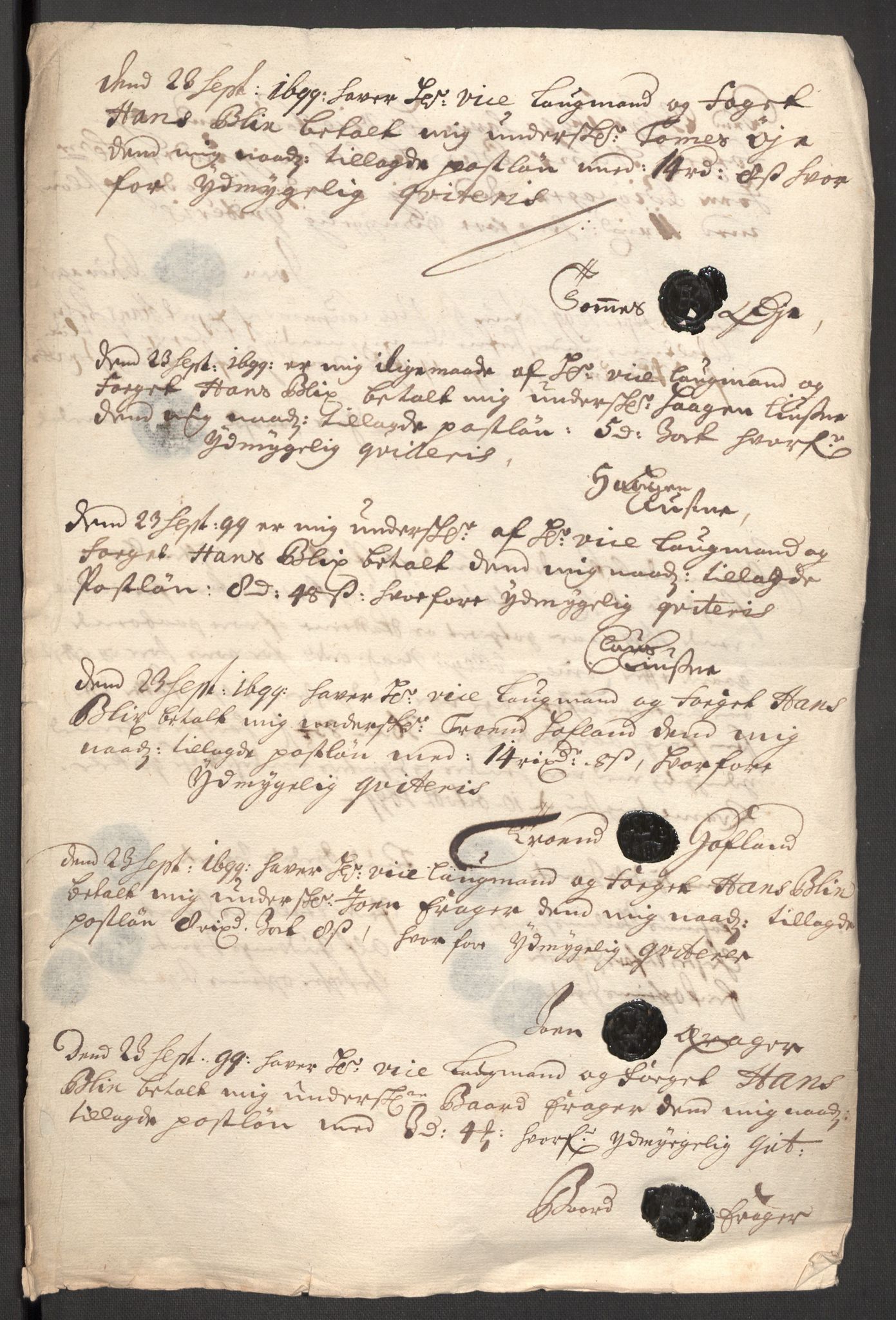 Rentekammeret inntil 1814, Reviderte regnskaper, Fogderegnskap, RA/EA-4092/R52/L3310: Fogderegnskap Sogn, 1698-1699, s. 461
