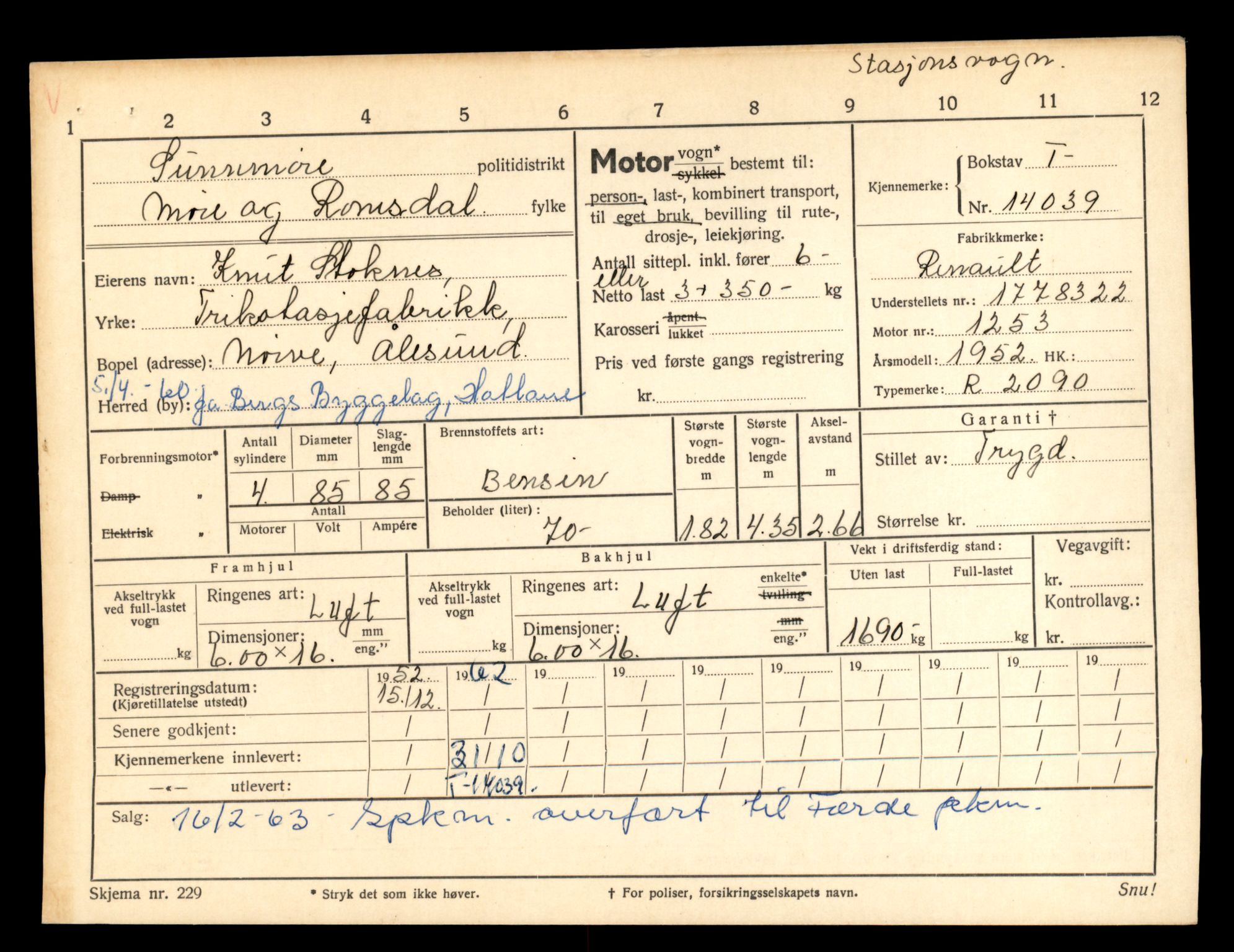 Møre og Romsdal vegkontor - Ålesund trafikkstasjon, AV/SAT-A-4099/F/Fe/L0042: Registreringskort for kjøretøy T 13906 - T 14079, 1927-1998, s. 2173