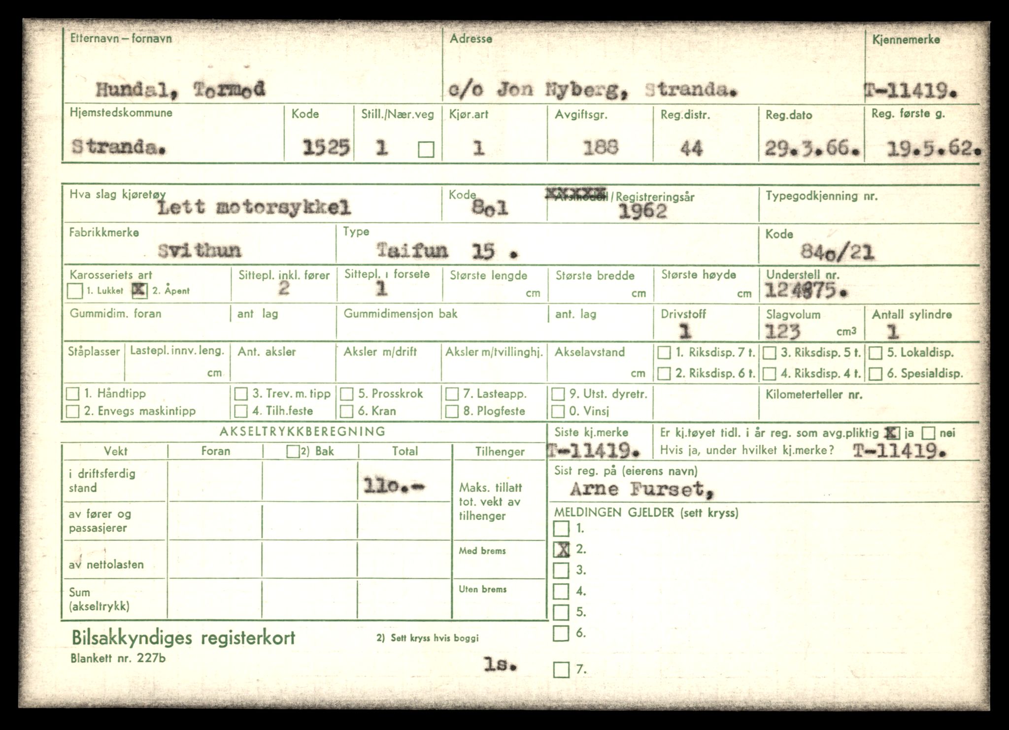 Møre og Romsdal vegkontor - Ålesund trafikkstasjon, SAT/A-4099/F/Fe/L0028: Registreringskort for kjøretøy T 11290 - T 11429, 1927-1998, s. 2943